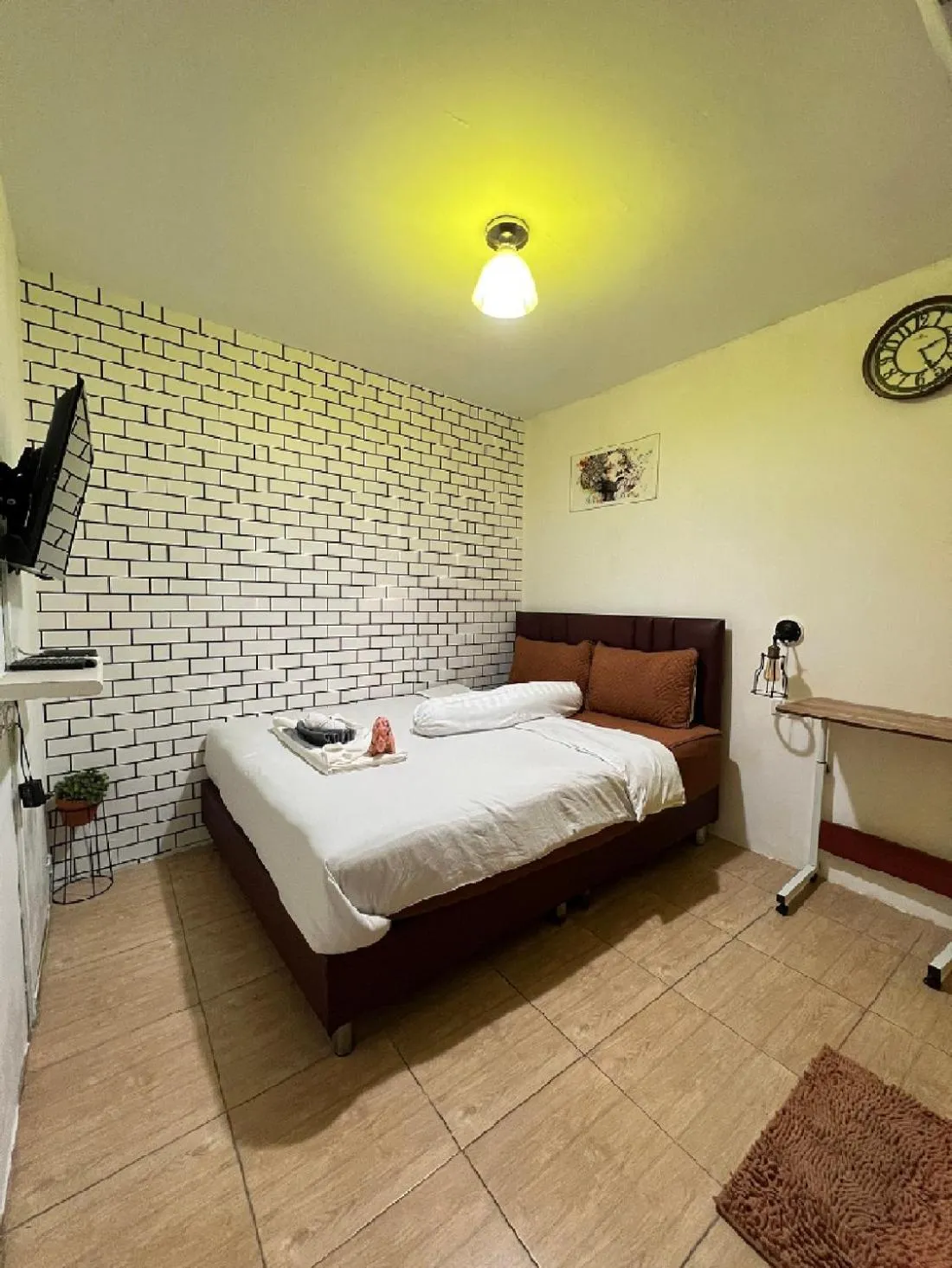 Bedroom, Bed in Great House 99