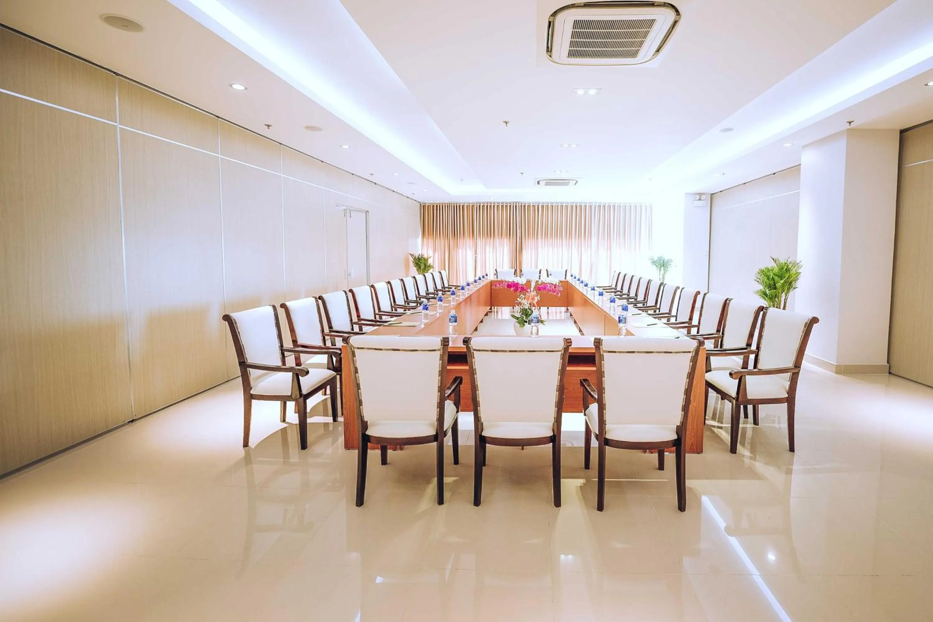 Meeting/conference room in Victory Hotel Tây Ninh
