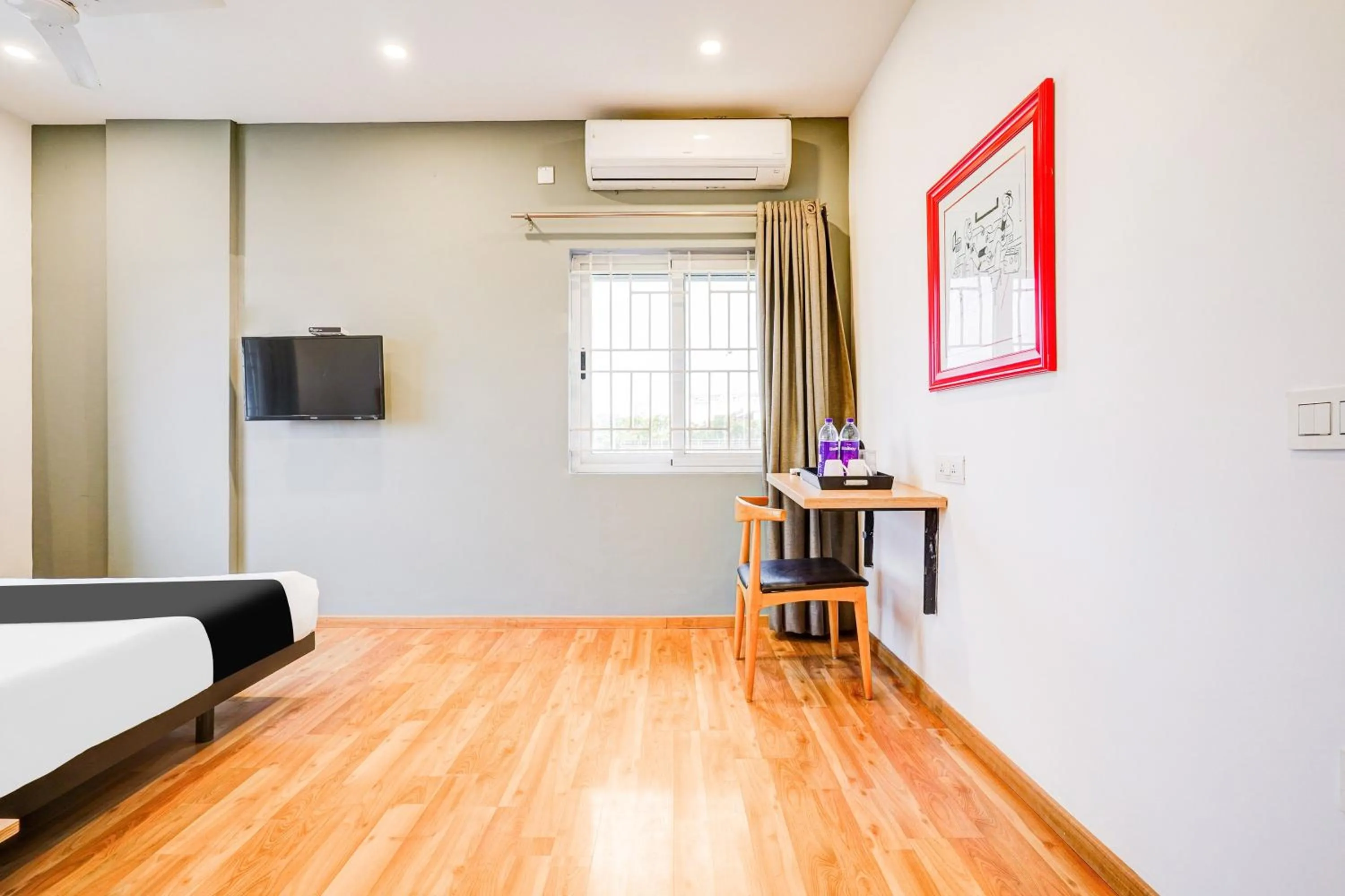 Bedroom, Bed in Super Townhouse RR Nagar