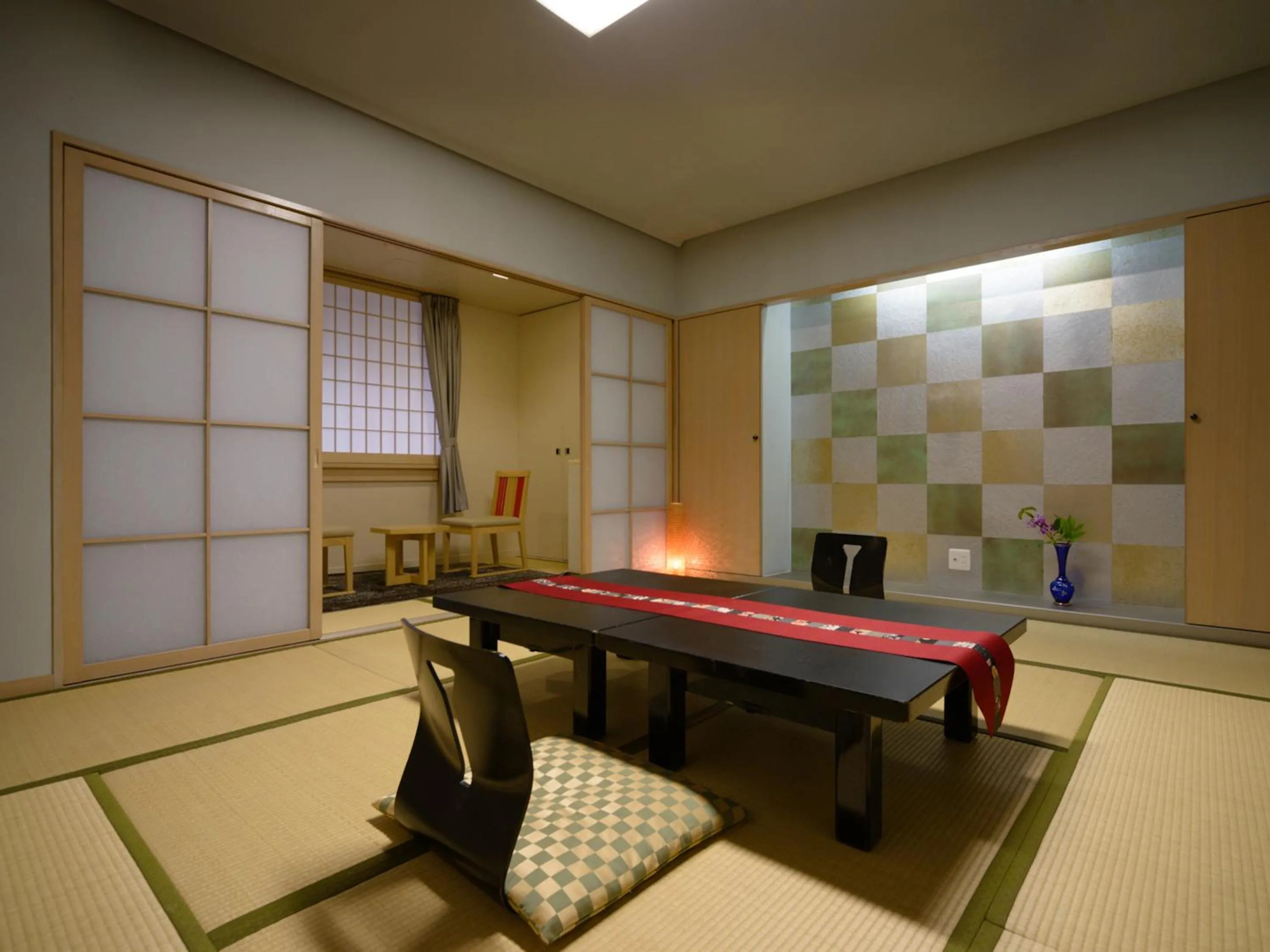 Photo of the whole room in Ryokan Kohro