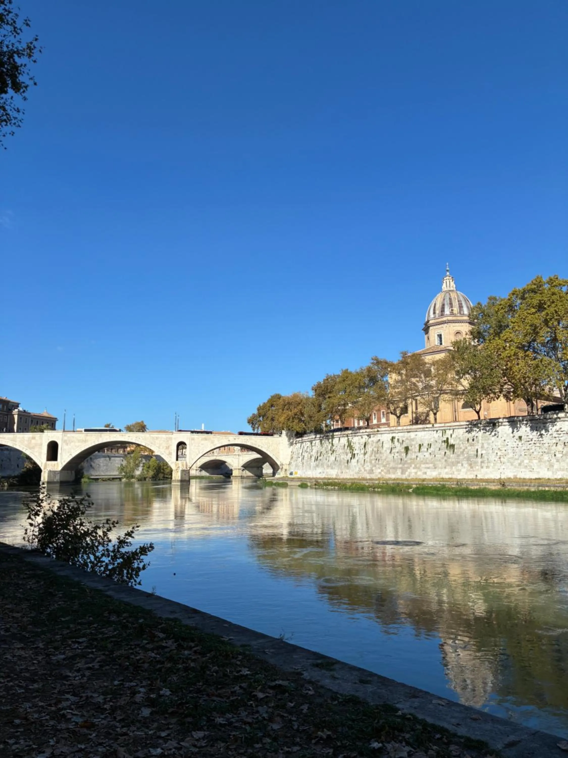 Nearby landmark in Frattina 57