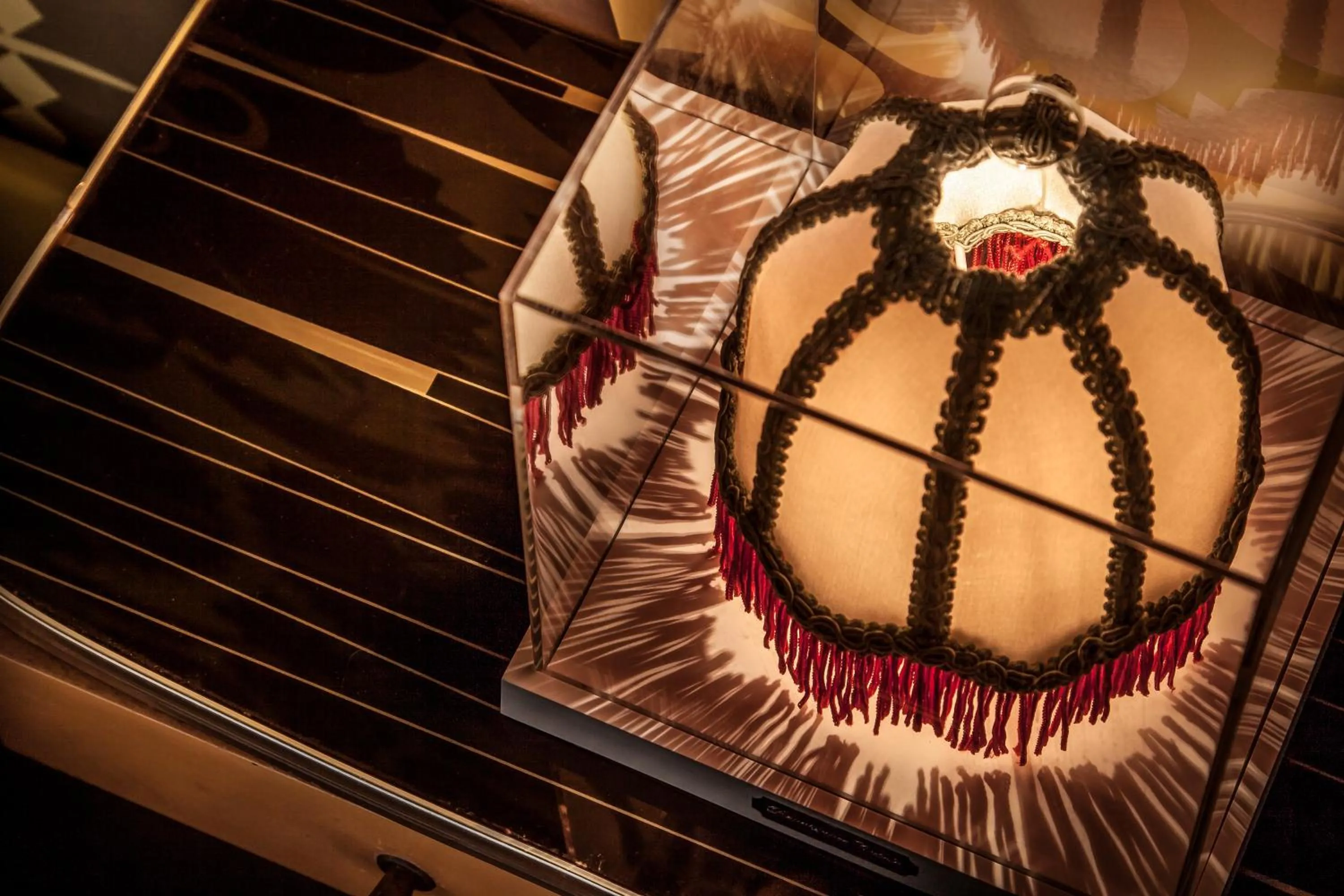 Decorative detail in Frattina 57