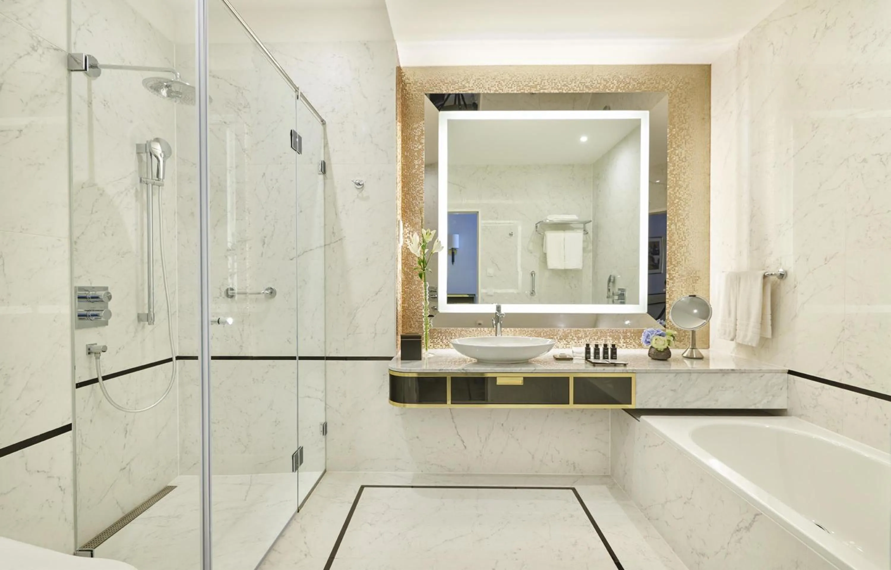 Bathroom in Párisi Udvar Hotel Budapest, part of Hyatt