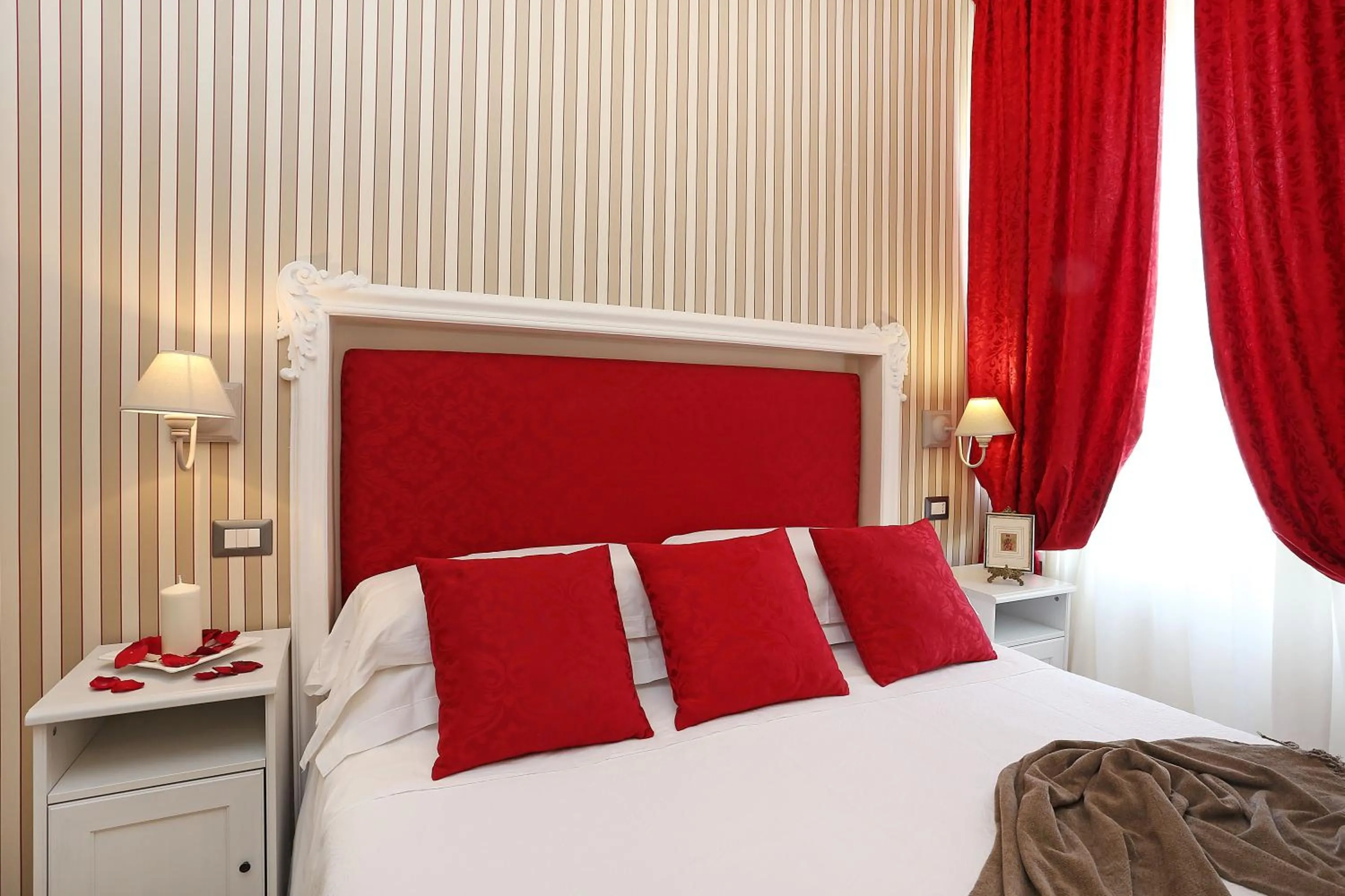 Bedroom, Bed in Daplace - HQH Colosseo