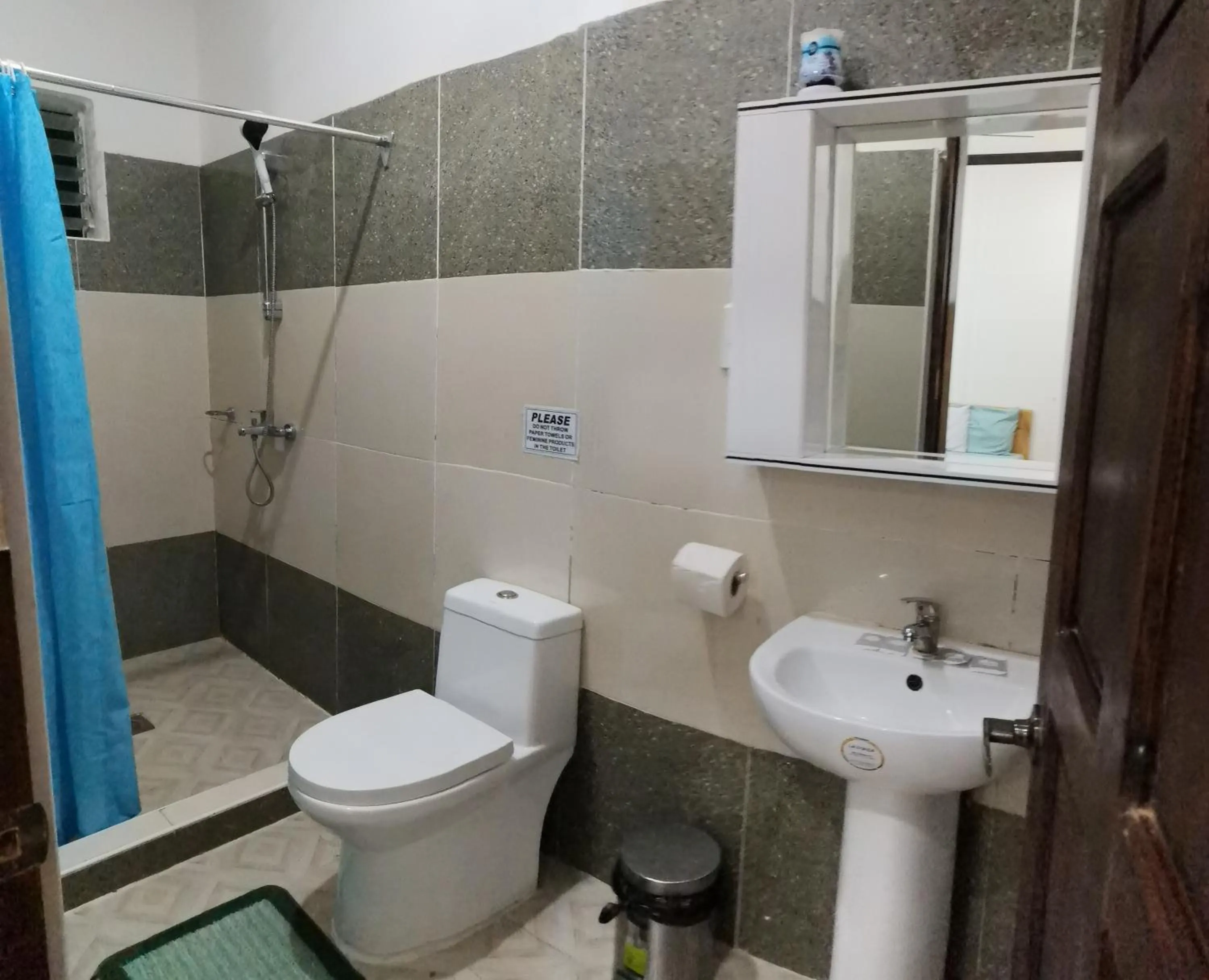 Bathroom in Beyond Island