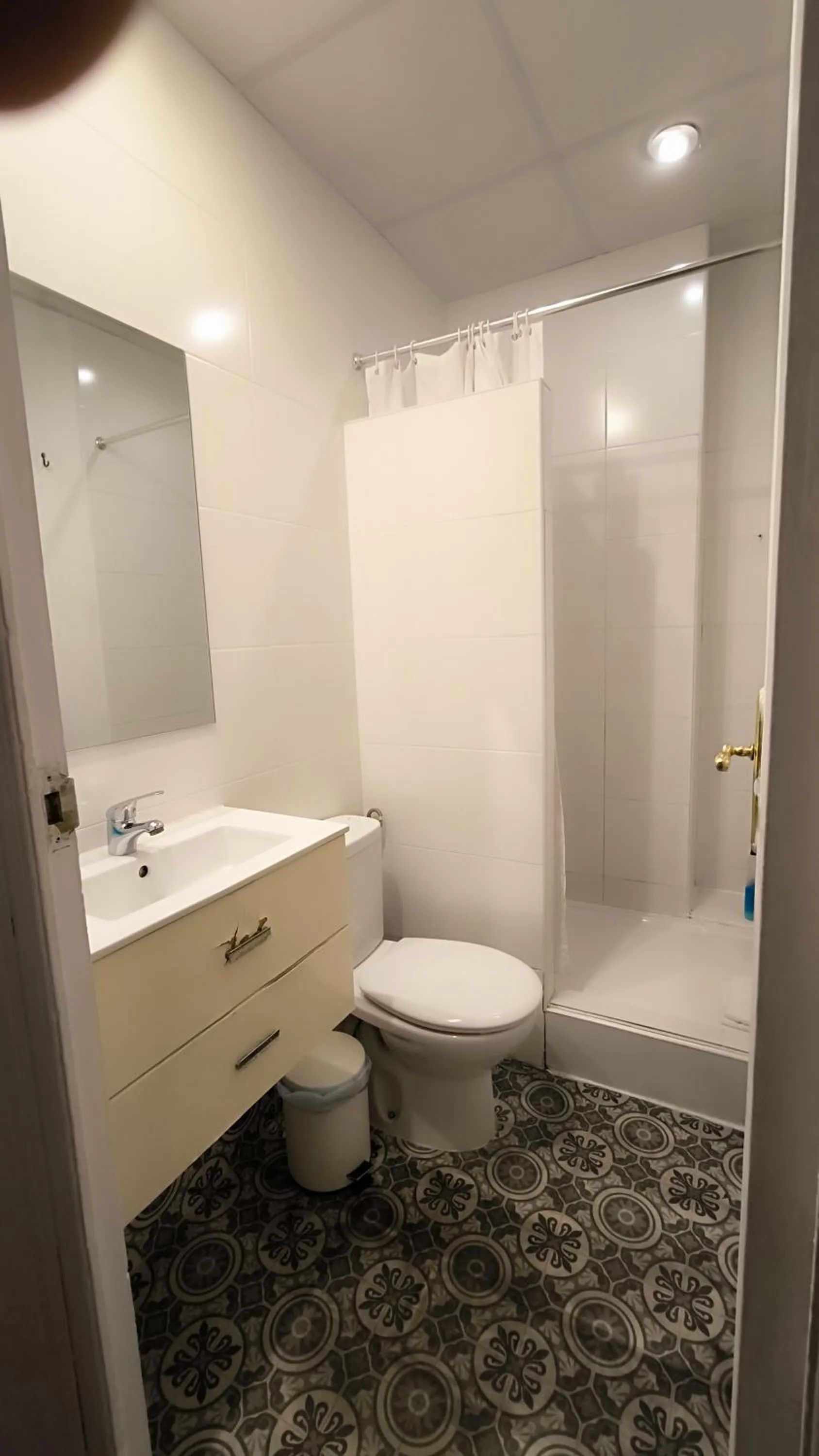 Bathroom in 7 Moons B&B