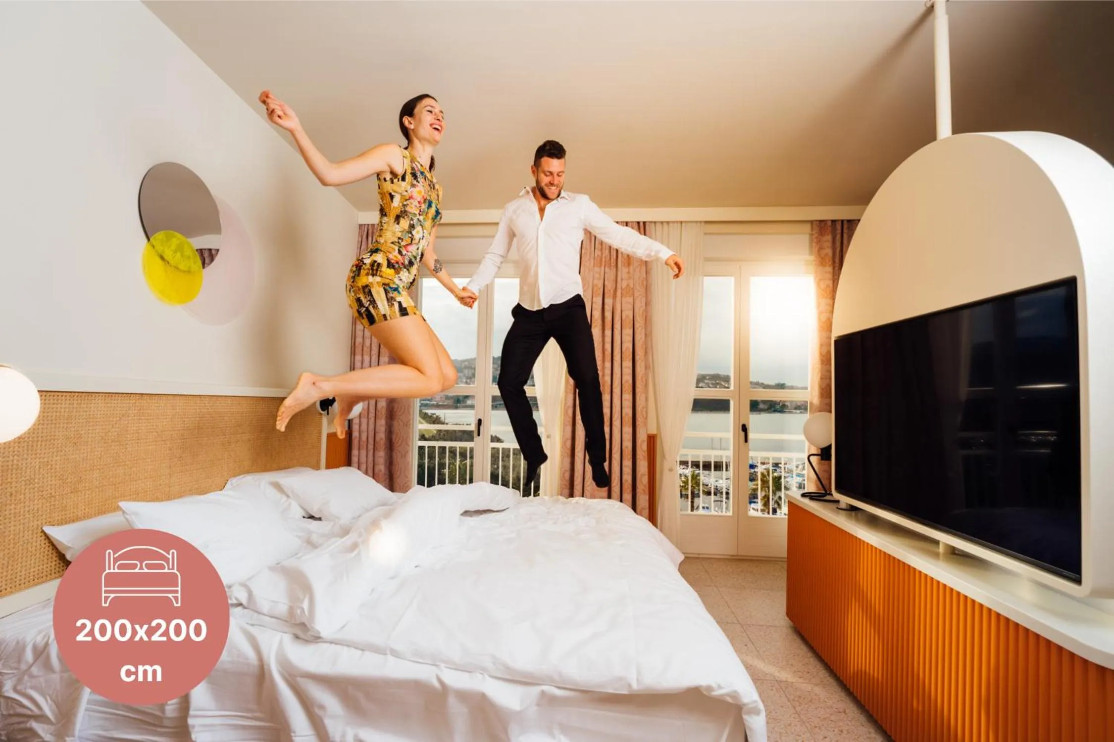 People, Bed in Hotel Grand Koper