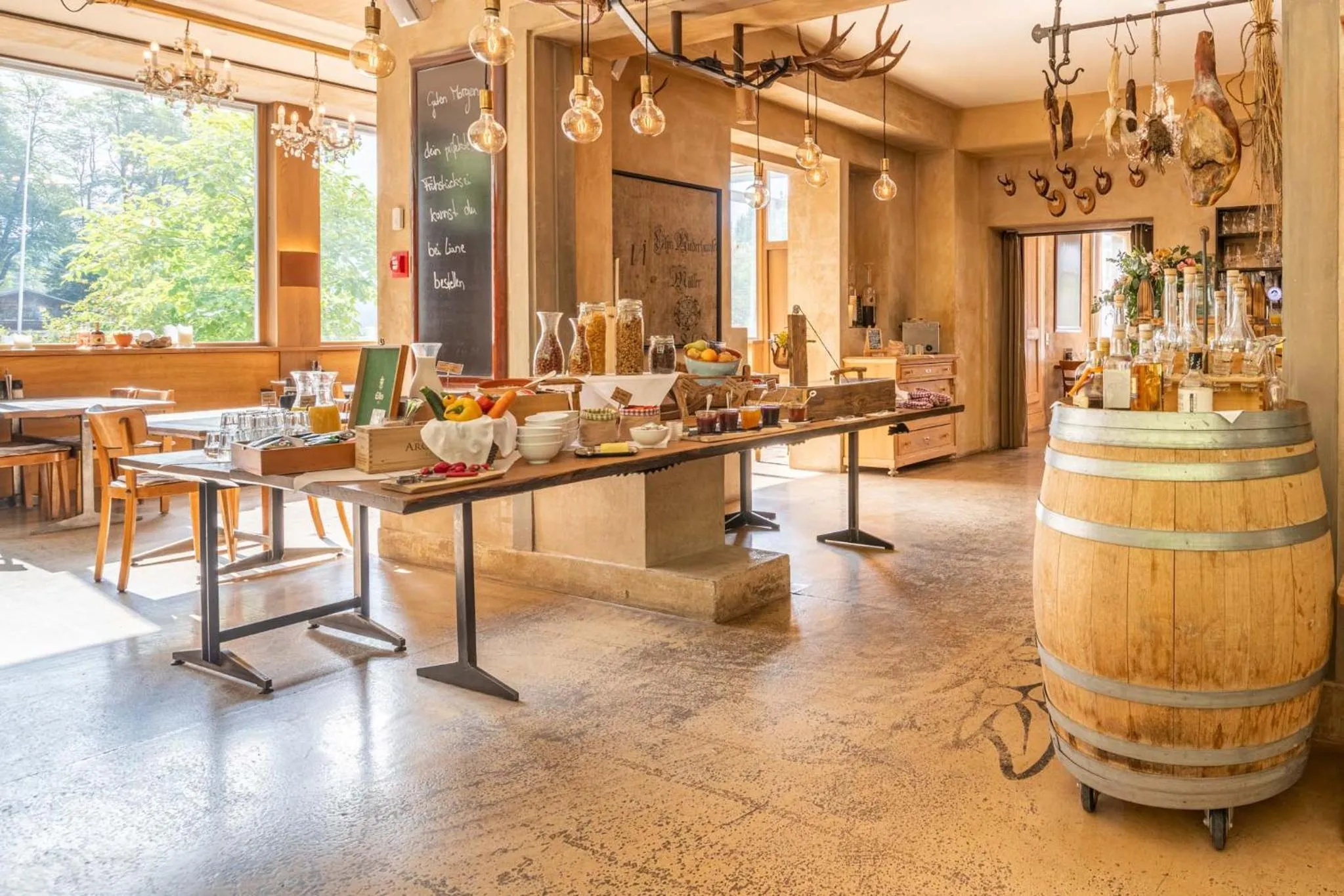 Breakfast in Apart Hotel Wetterhorn