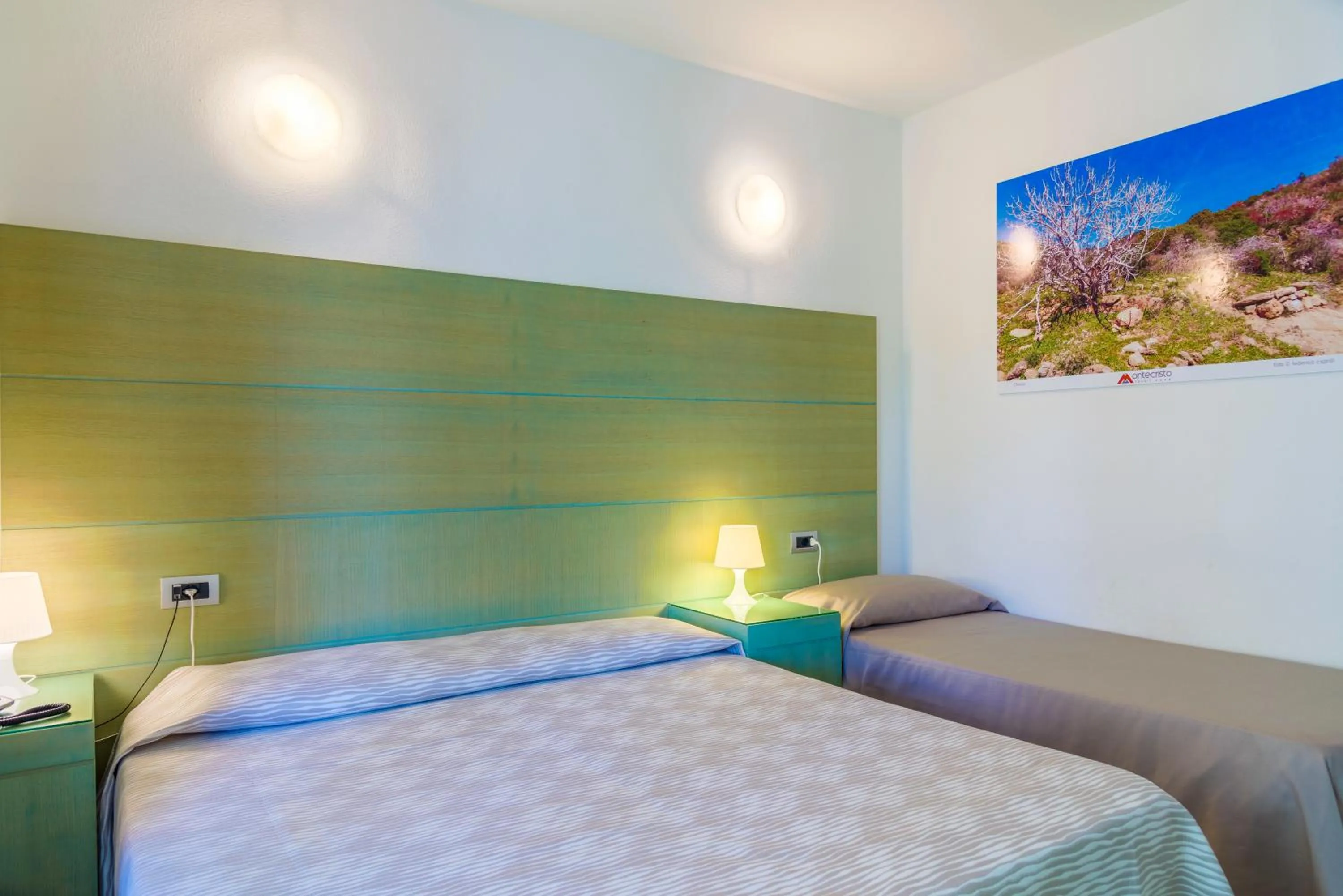 Bed in Hotel Montecristo