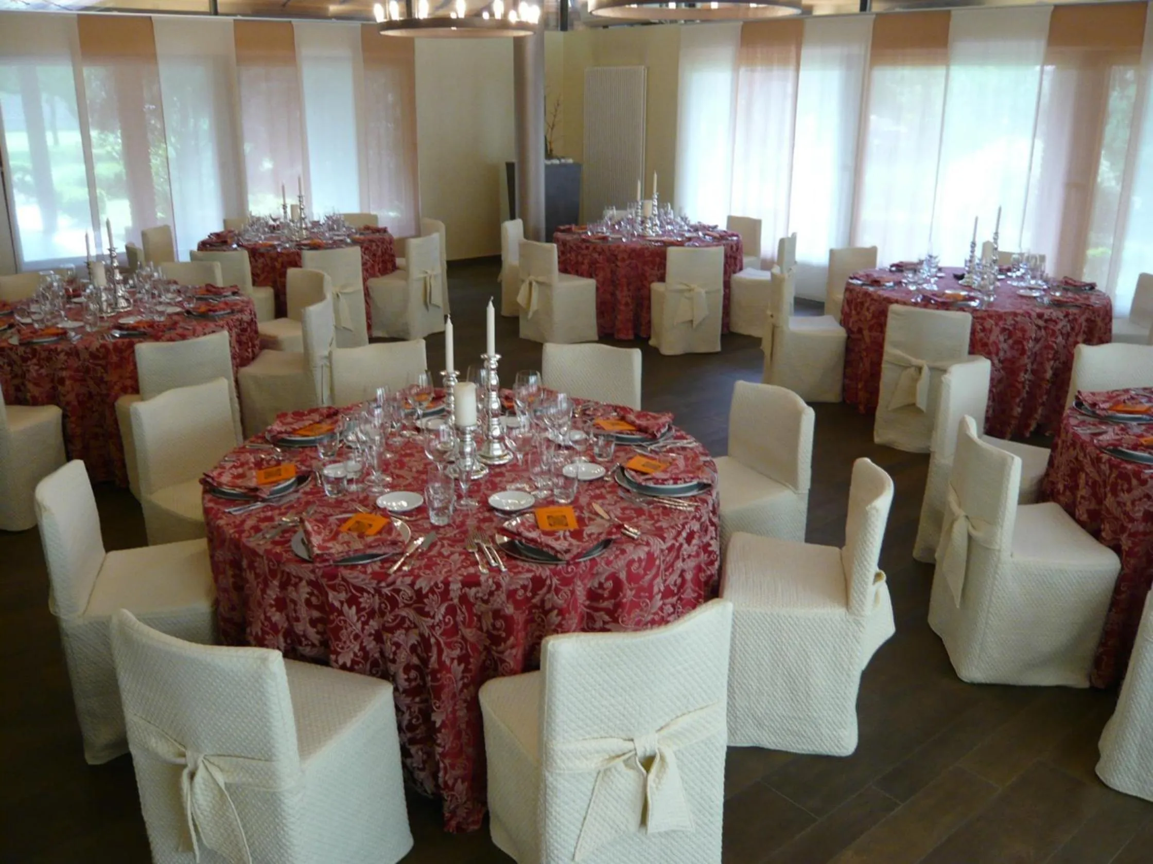 Banquet/Function facilities in Monica Hotel Fiera