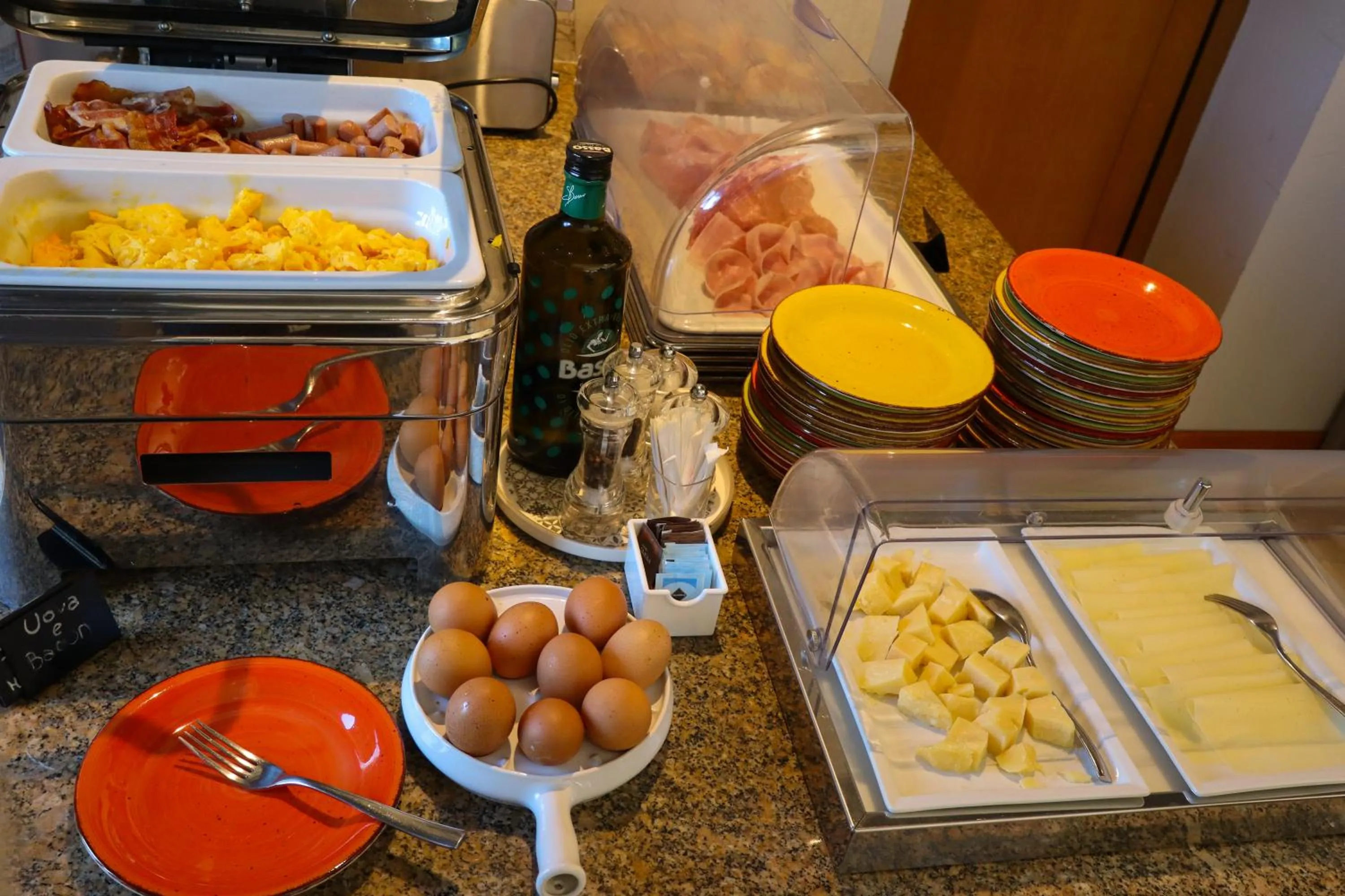 Food in Monica Hotel Fiera