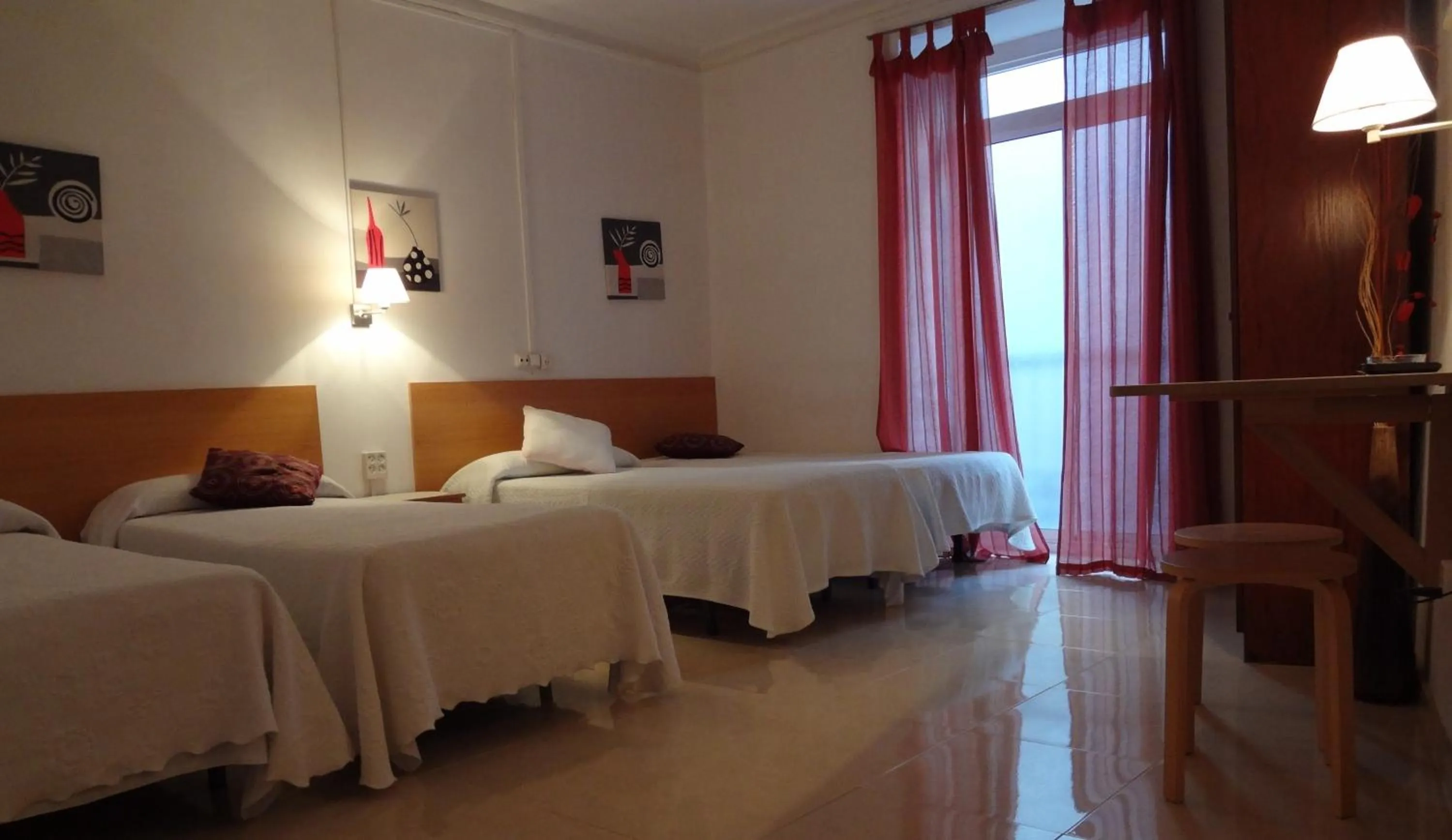 Bedroom in Pensión Dani