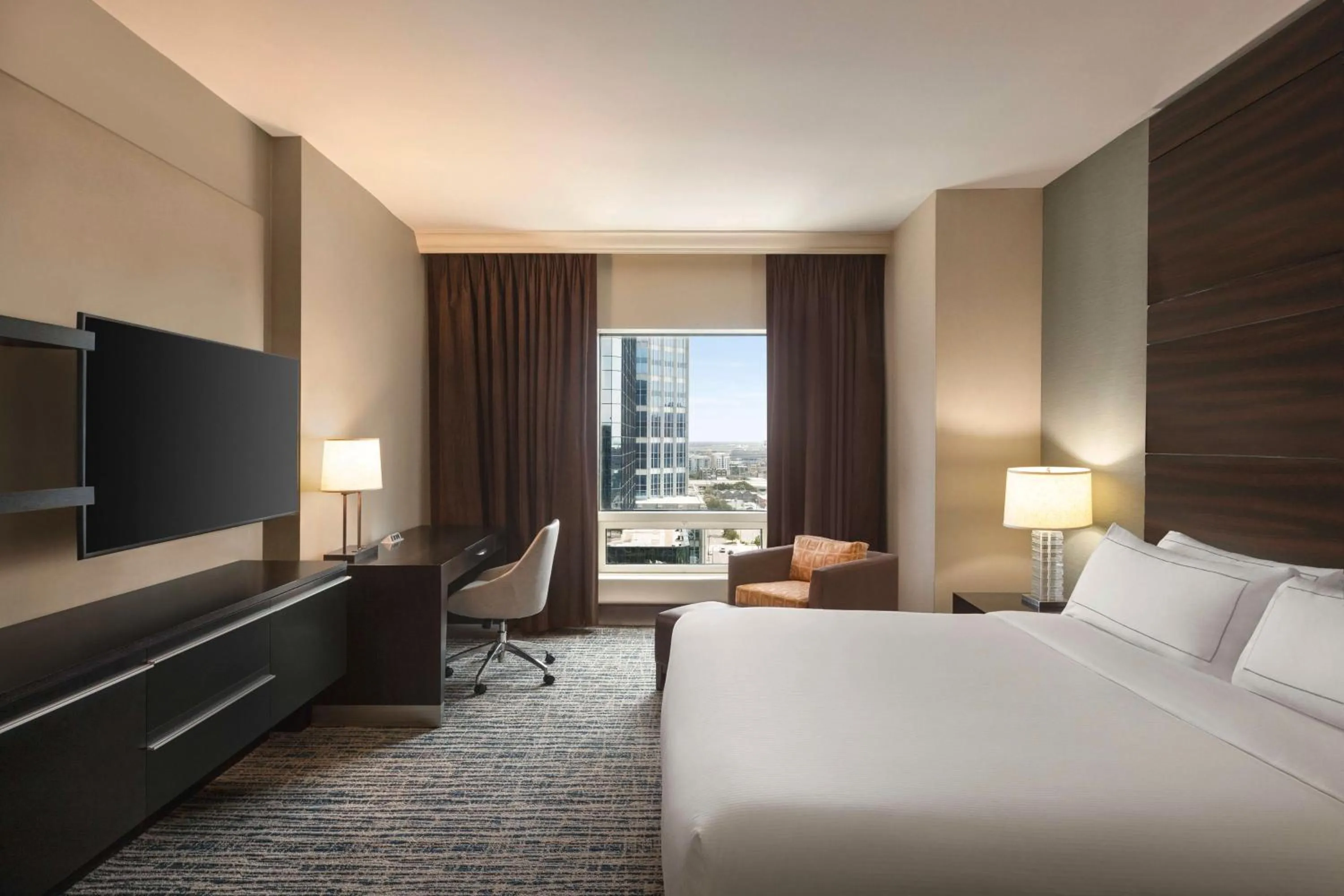 Bedroom, Bed in Hilton Tampa Downtown