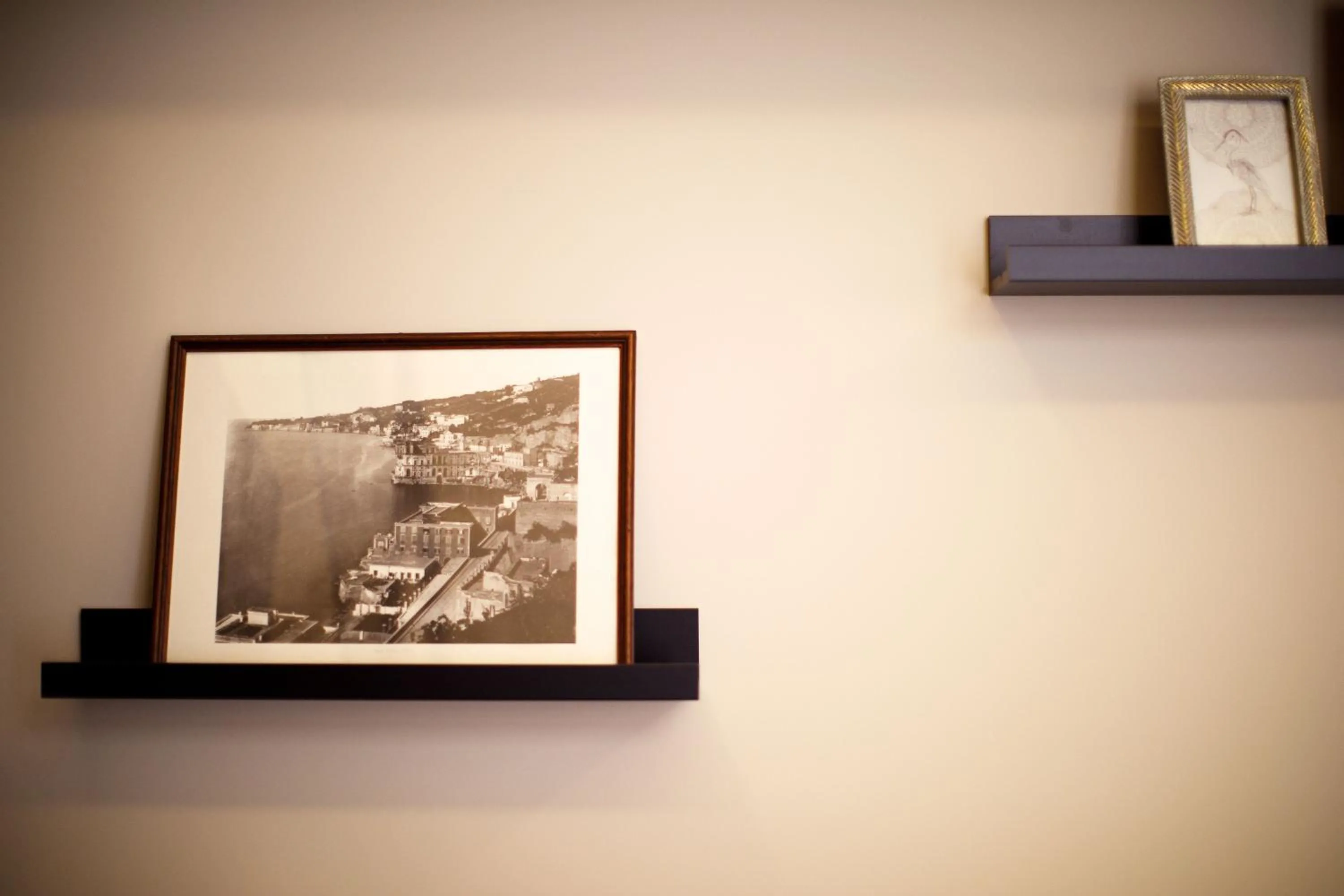 Decorative detail in MelRose Napoli