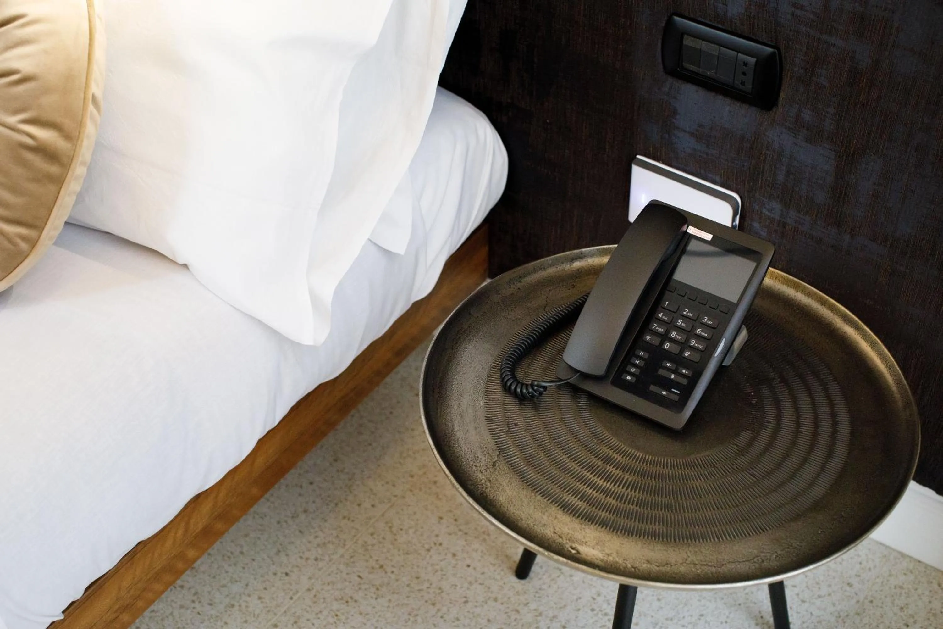 TV and multimedia, Bed in MelRose Napoli