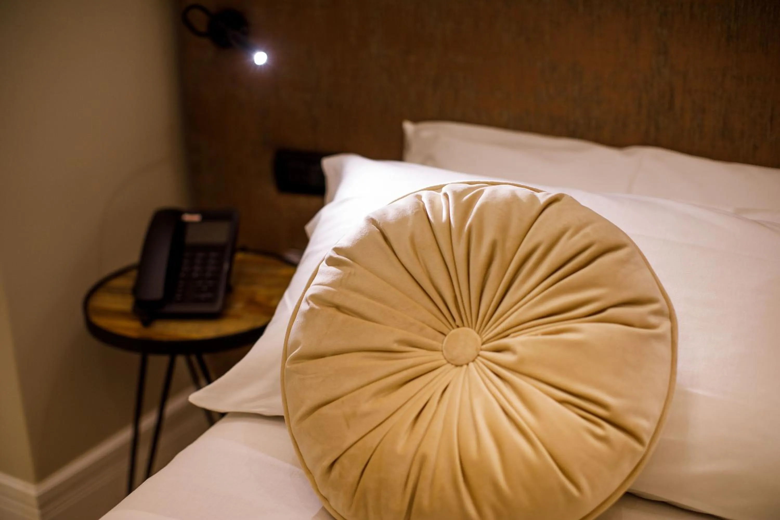 Bedroom, Bed in MelRose Napoli