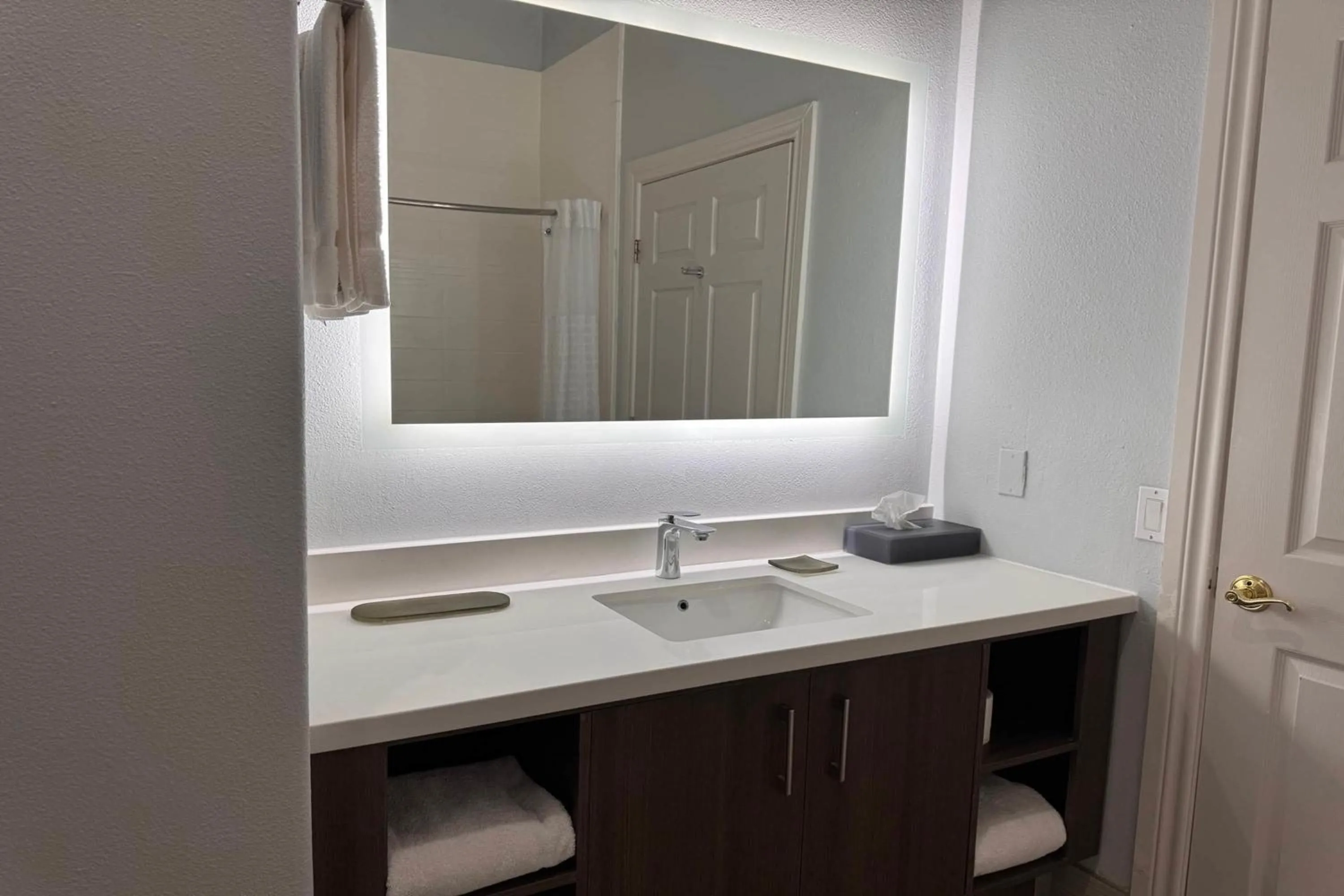 Bathroom in La Quinta by Wyndham Alamo-McAllen East
