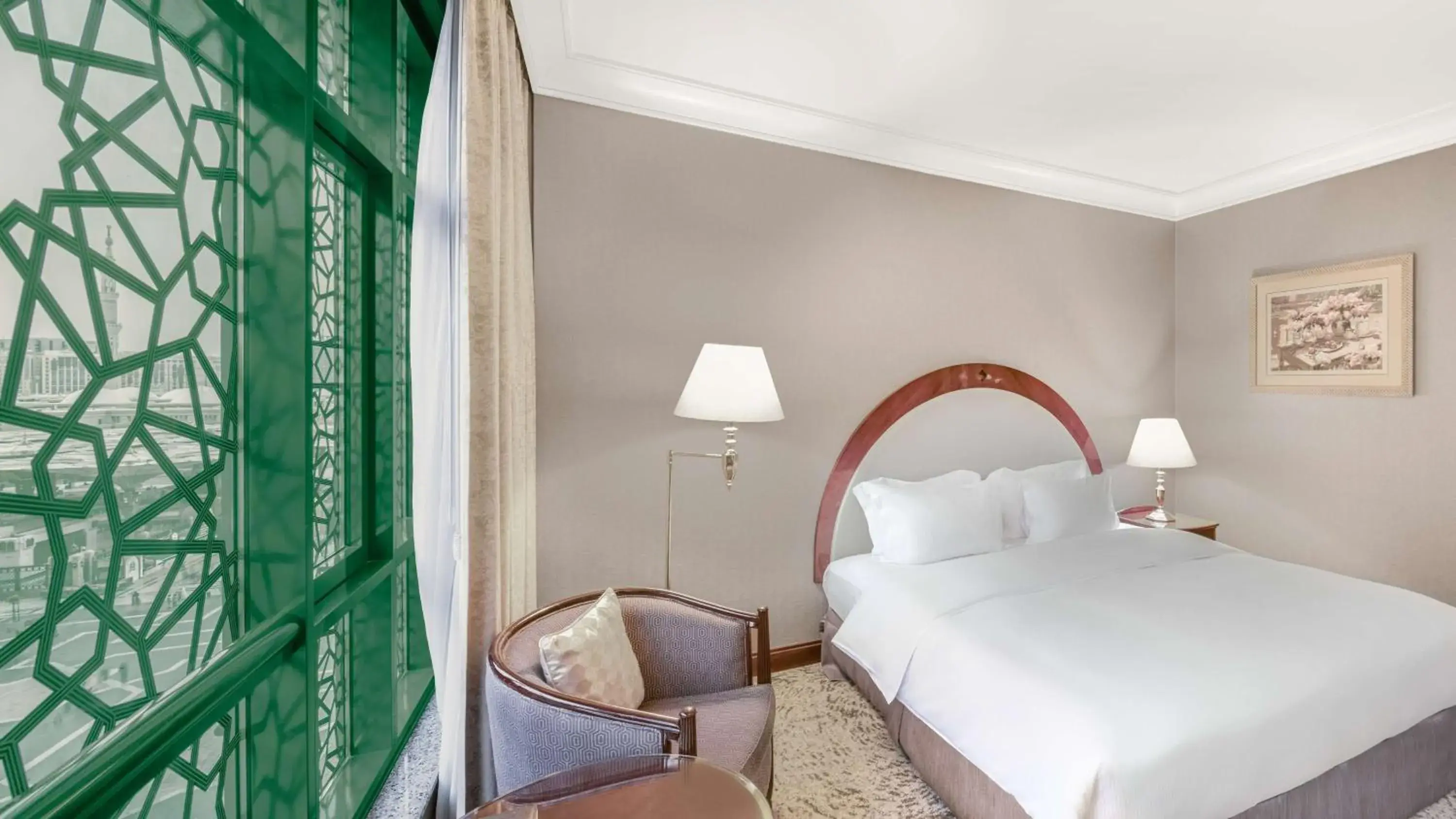 King Guest Room with Partial Haram View in Madinah Hilton Hotel King Guest Room with Partial Haram View in Madinah Hilton Hotel