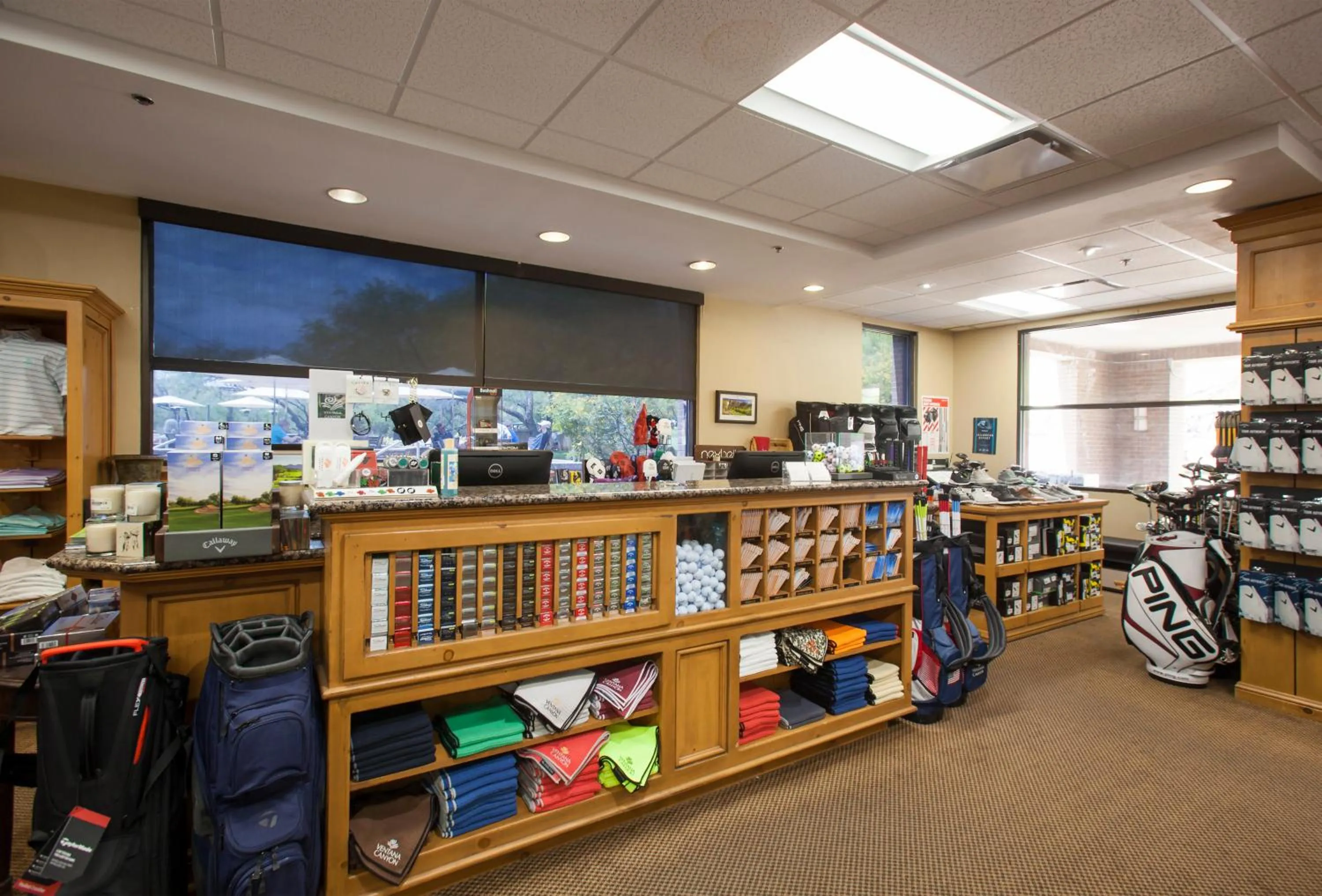 On-site shops in Ventana Canyon Club and Lodge