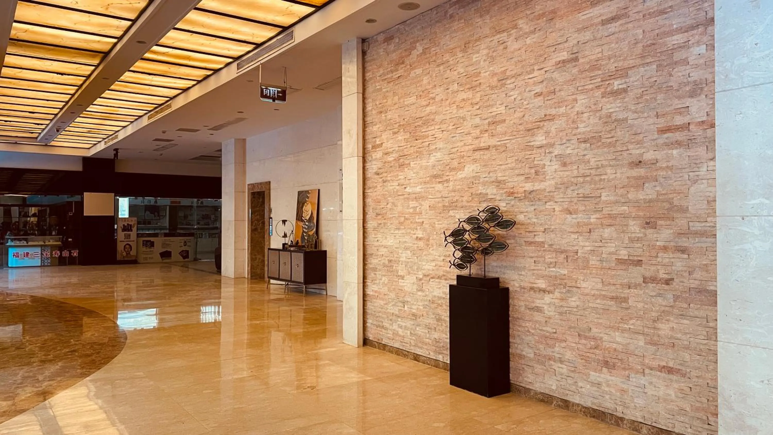 Property building in Dayi Yihao hotel
