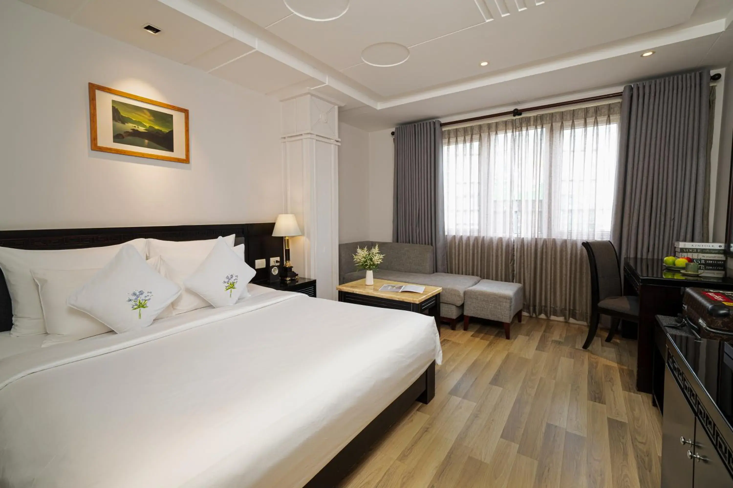 Executive Room with Sofa & City View - Free Happy Hour in Alagon Saigon Hotel & Spa Executive Room with Sofa & City View - Free Happy Hour in Alagon Saigon Hotel & Spa