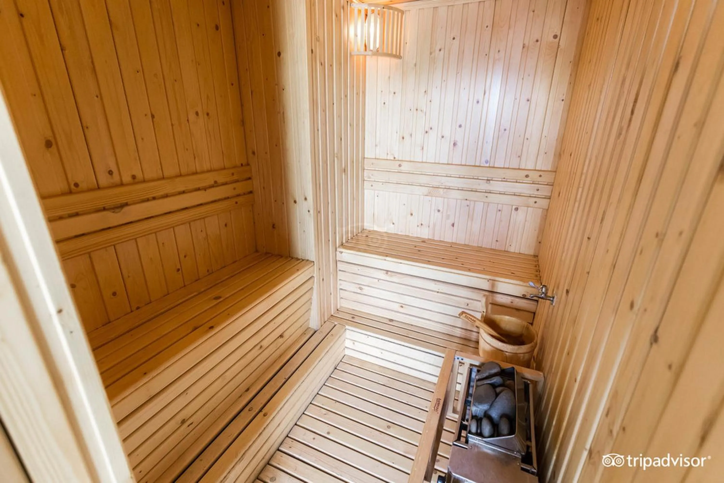 Sauna in Alagon Saigon Hotel & Spa