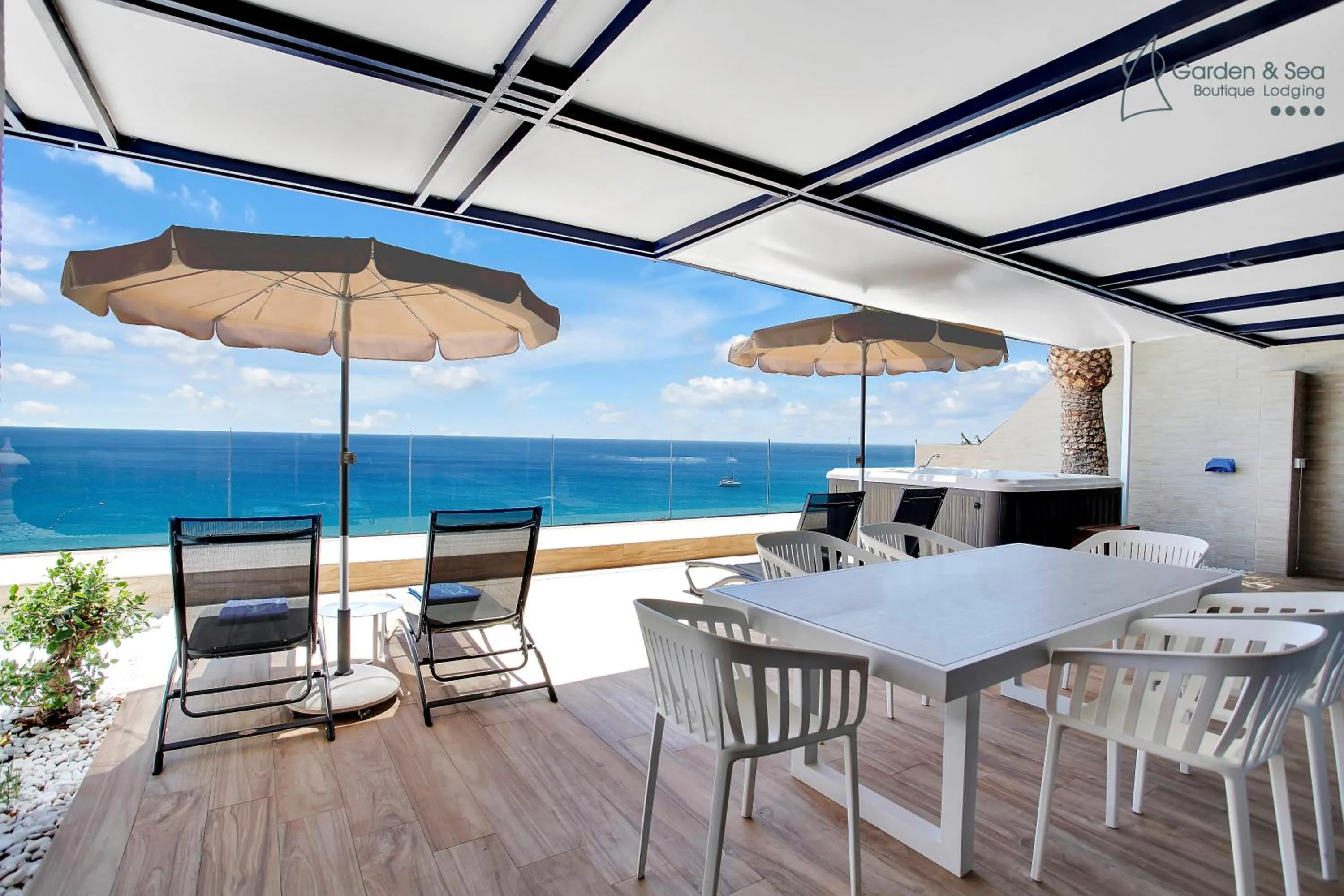 Balcony/Terrace in Apartamentos Garden & Sea Boutique Lodging by LIVVO