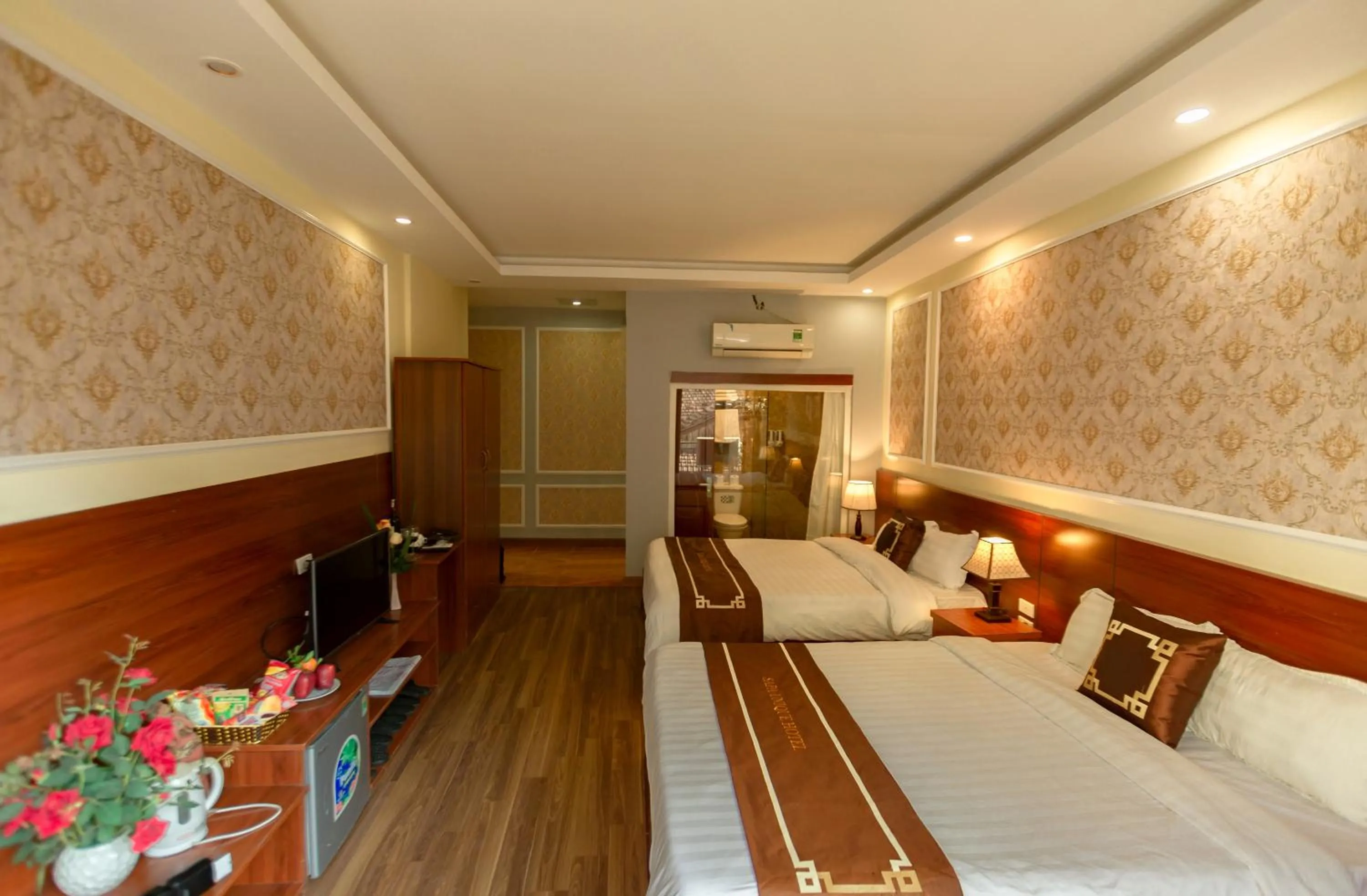 Bed in Sapa Unique Hotel