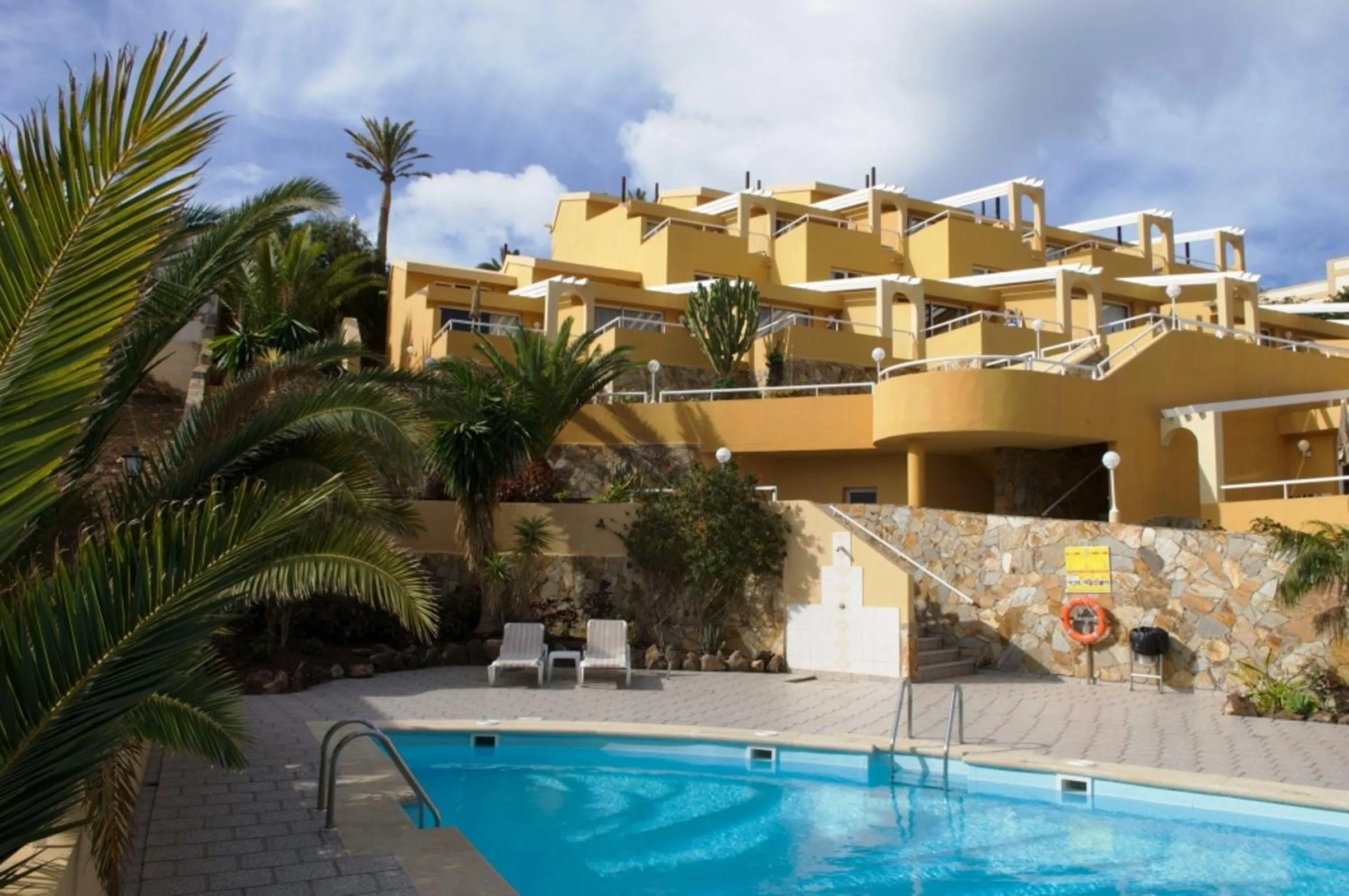 Property building in Apartamentos Punta Marina by LIVVO