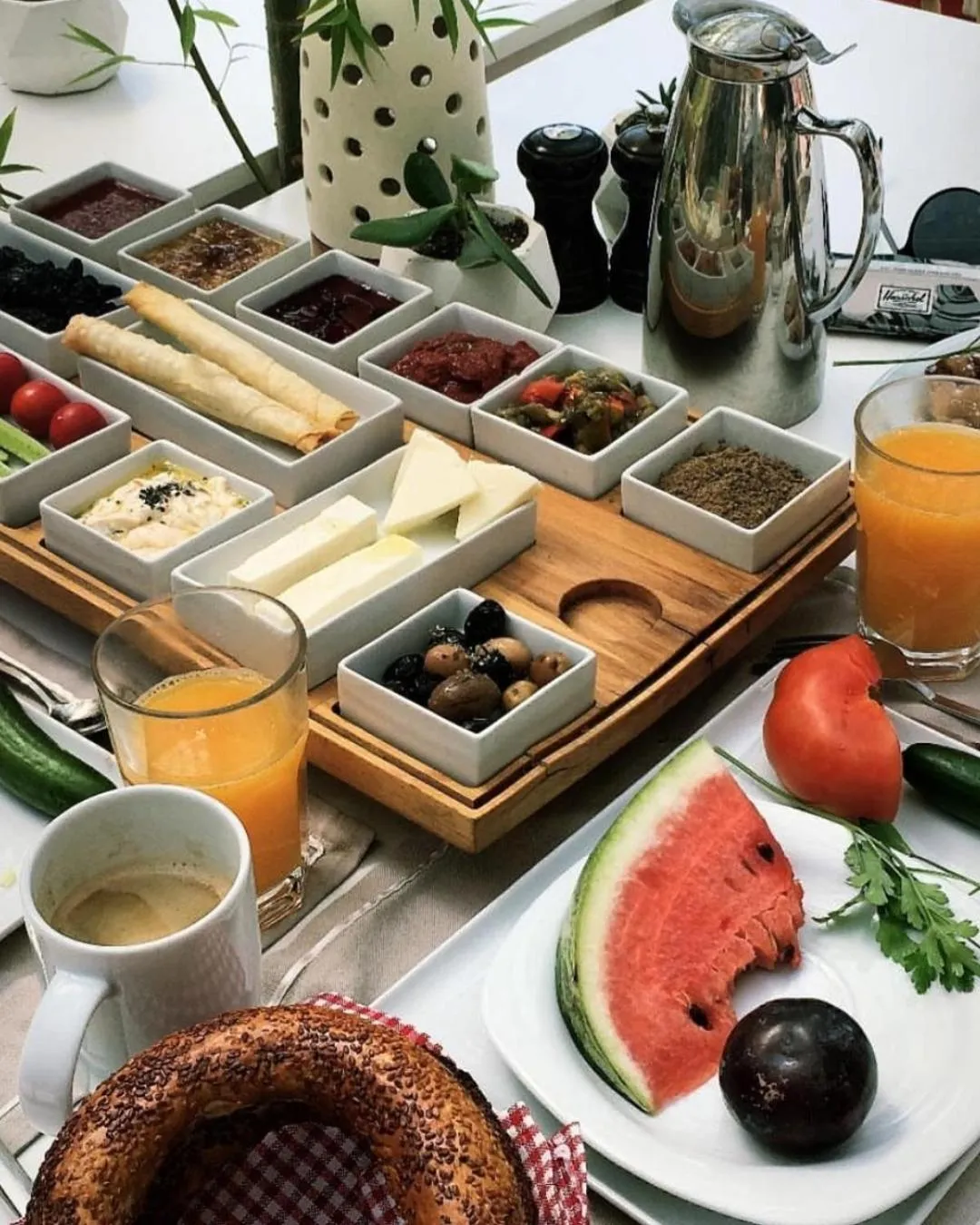 Restaurant/places to eat in Hich Hotel Konya