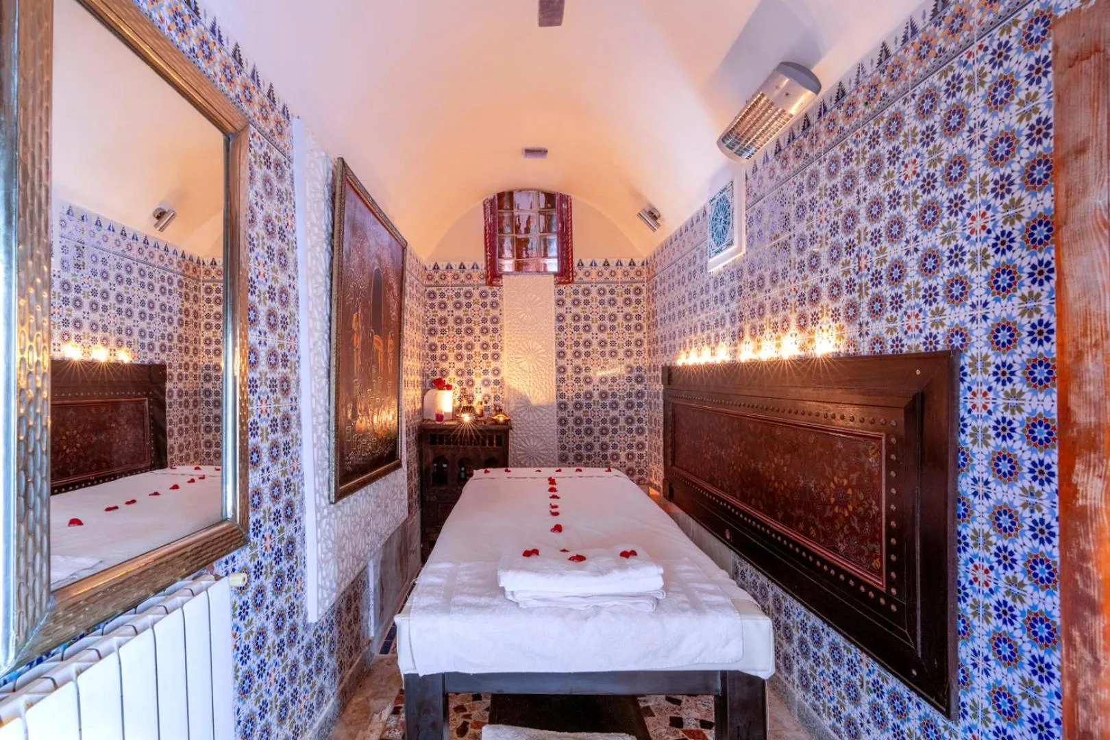 Massage, Bed in Clé De Sol Riad & SPA