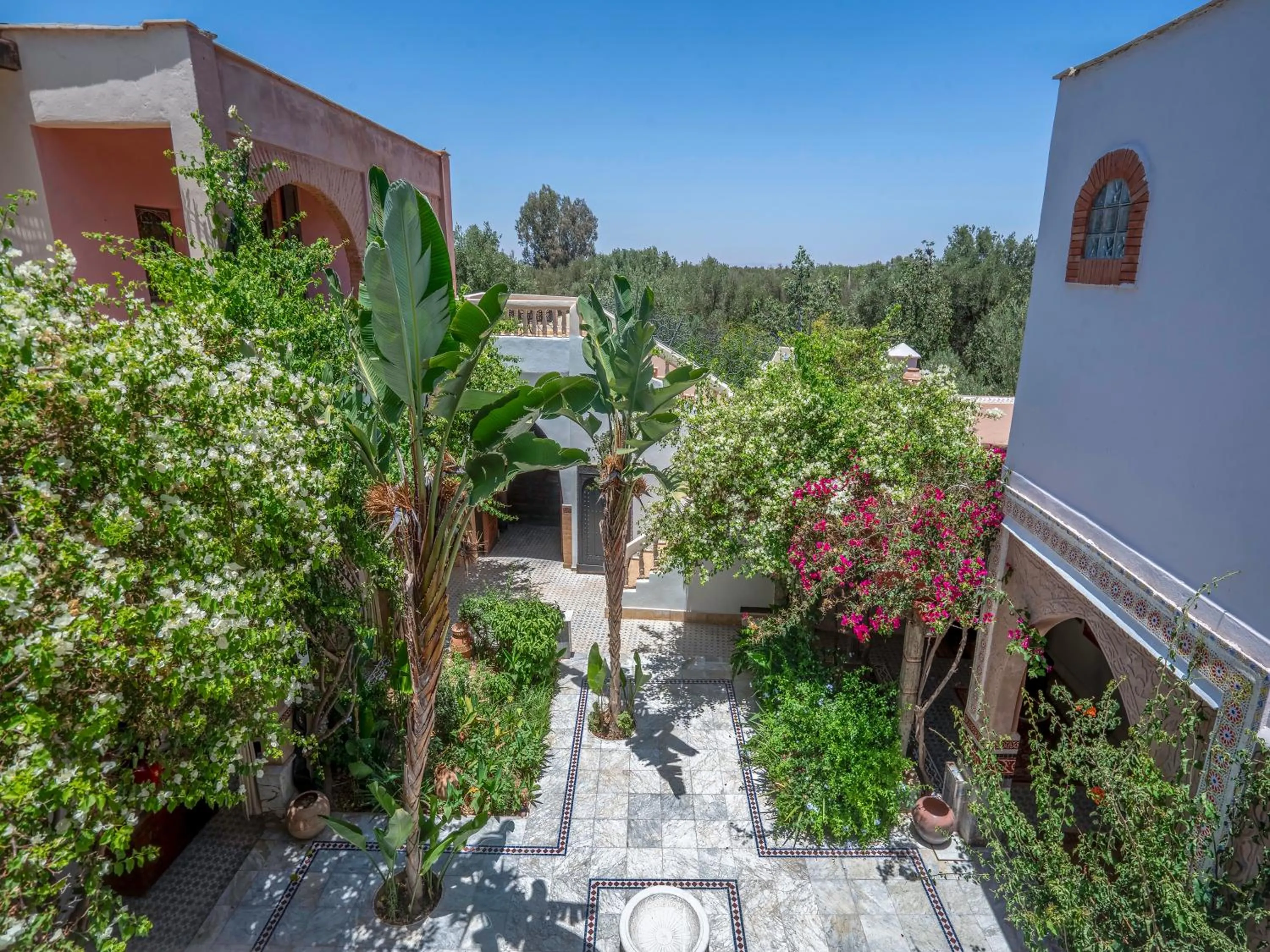 Property building in Clé De Sol Riad & SPA