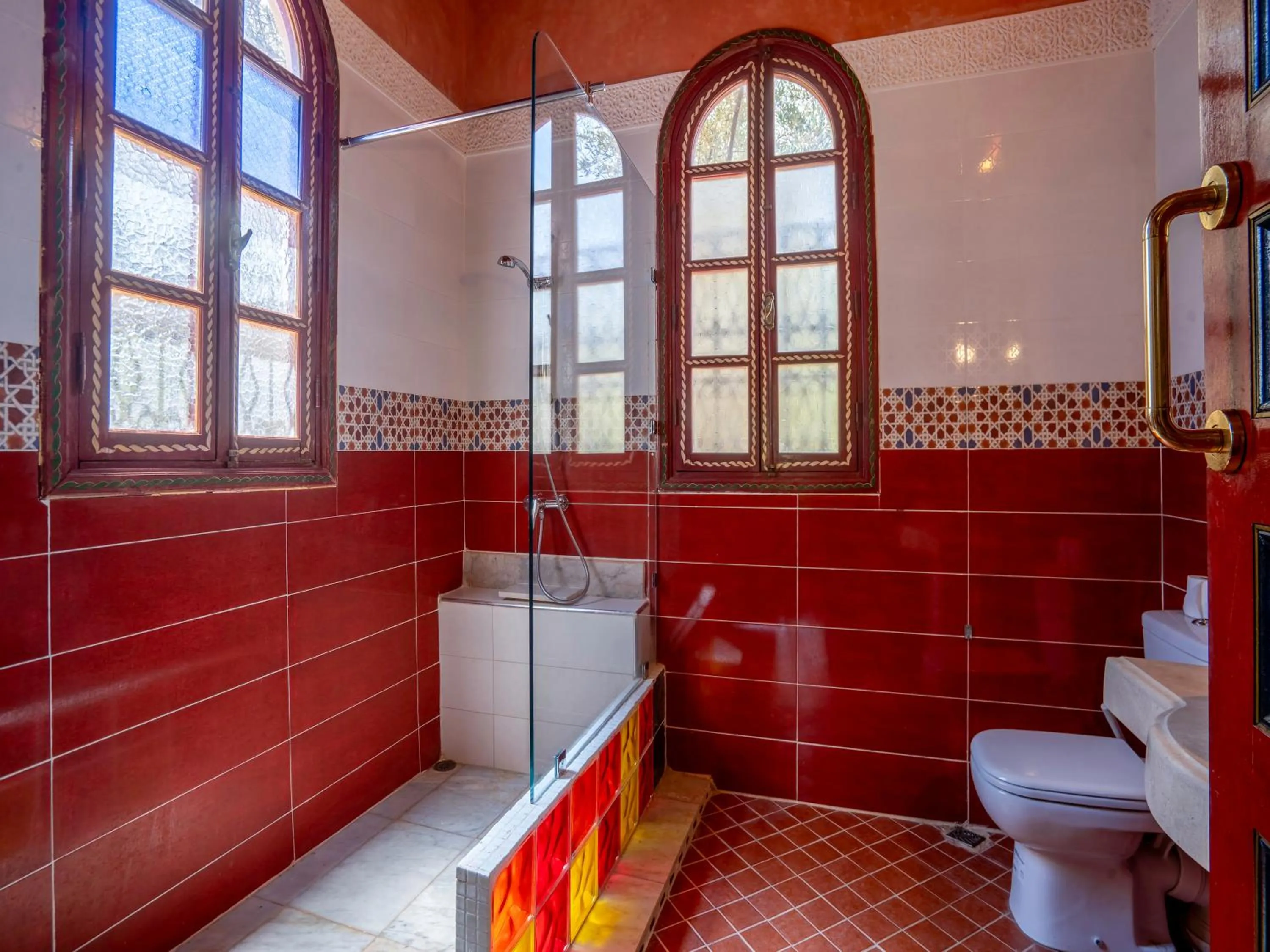 Bathroom in Clé De Sol Riad & SPA