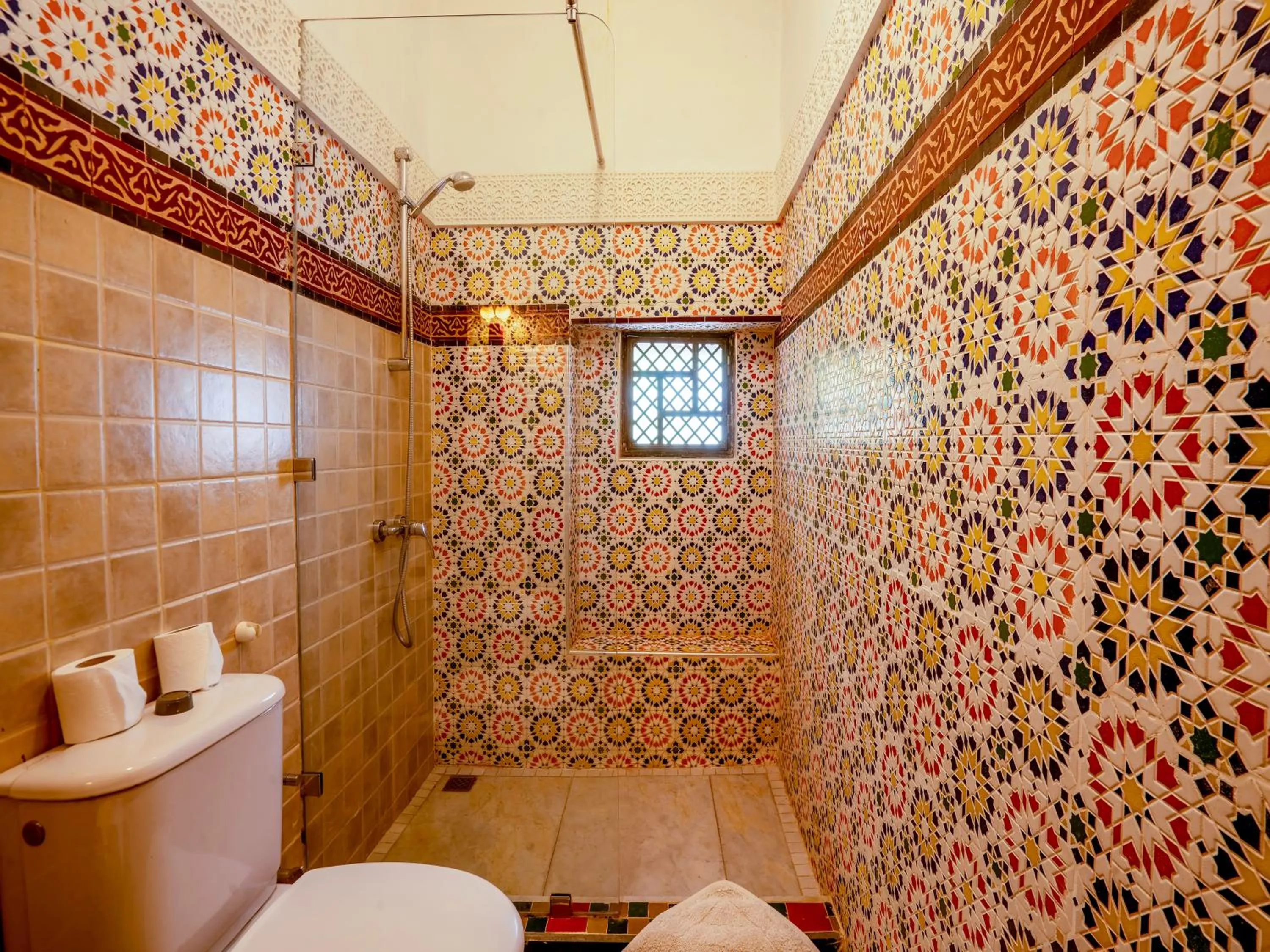 Bathroom in Clé De Sol Riad & SPA