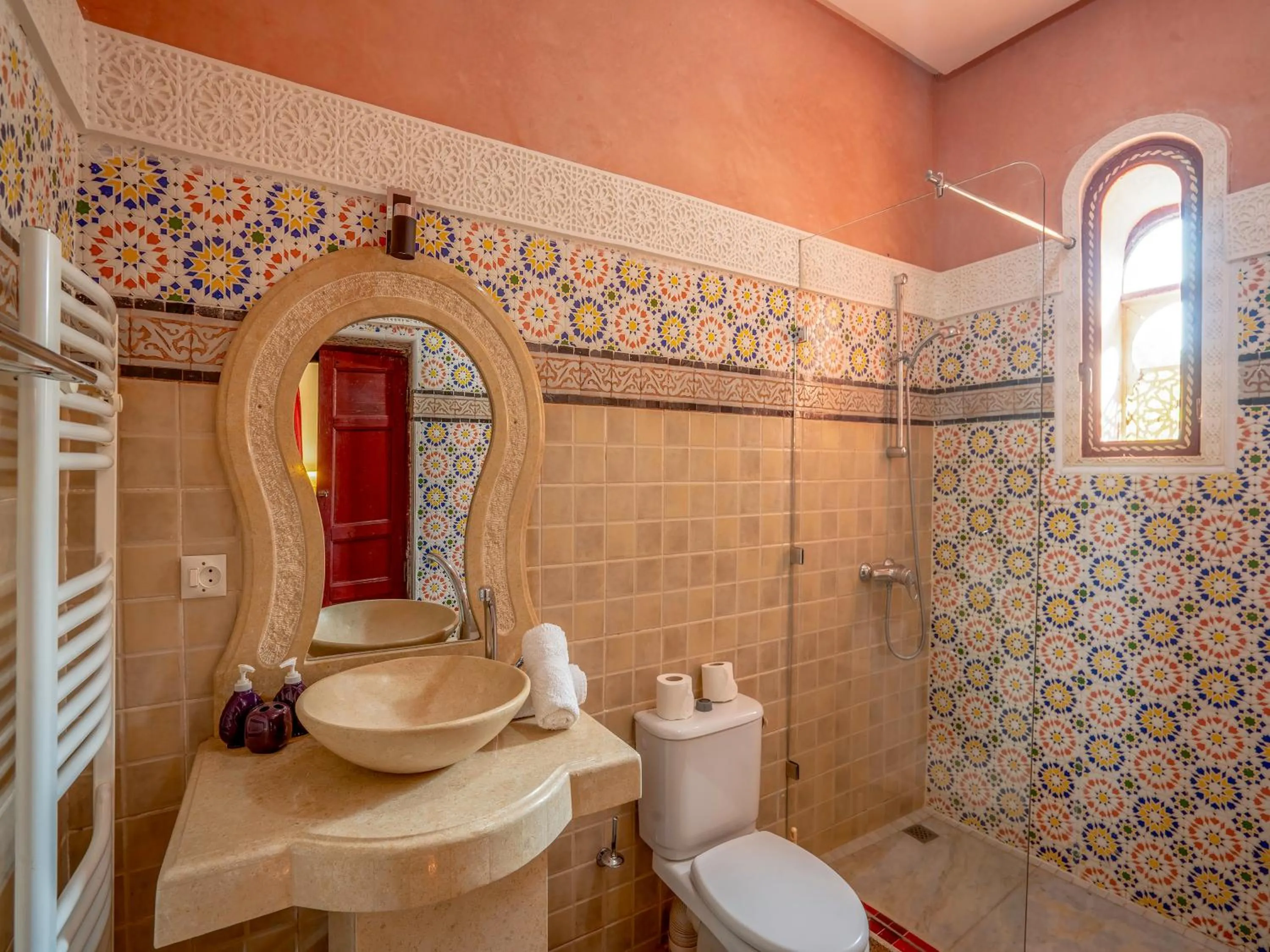 Bathroom in Clé De Sol Riad & SPA