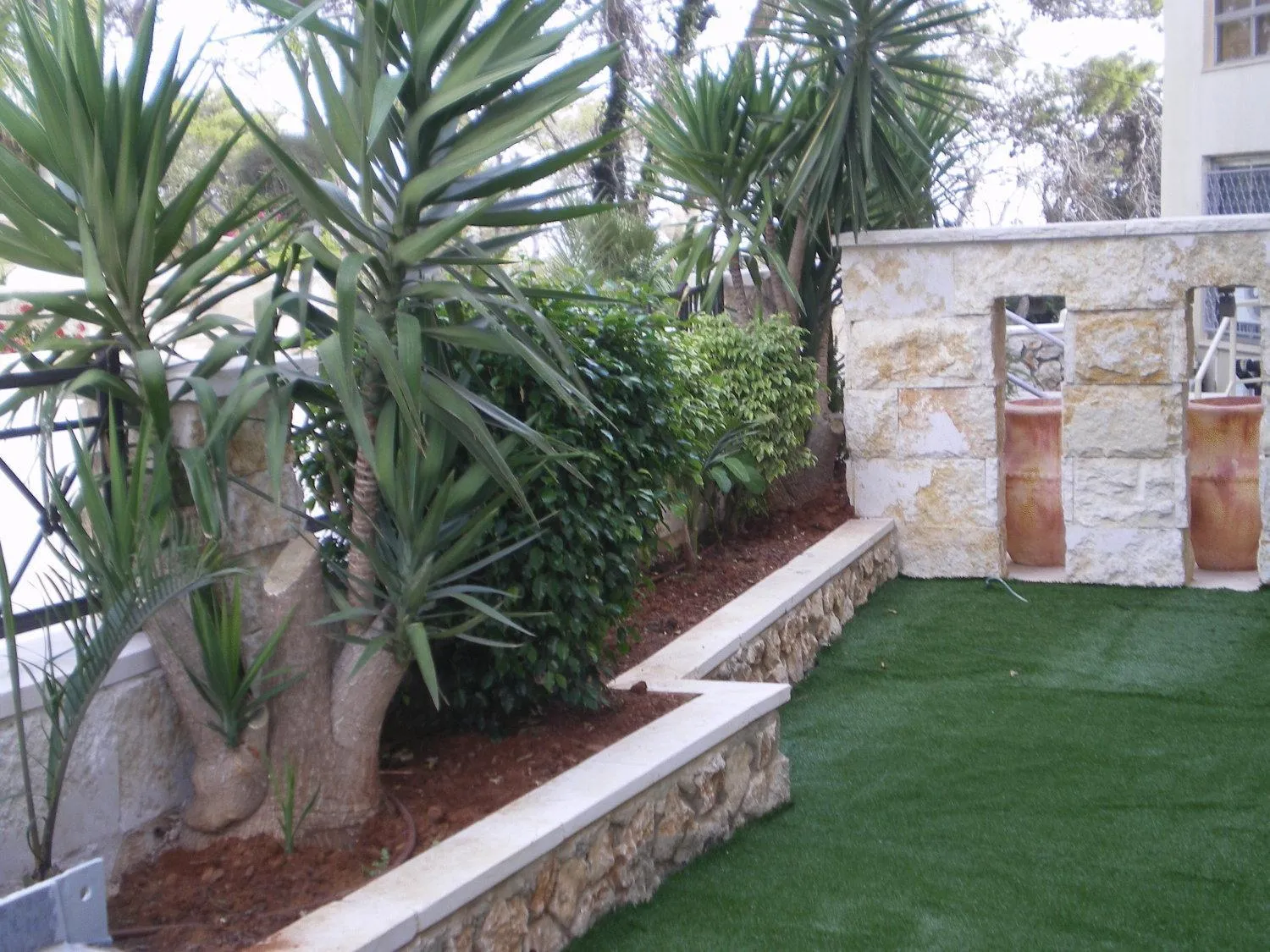 Area and facilities in Marom Hotel