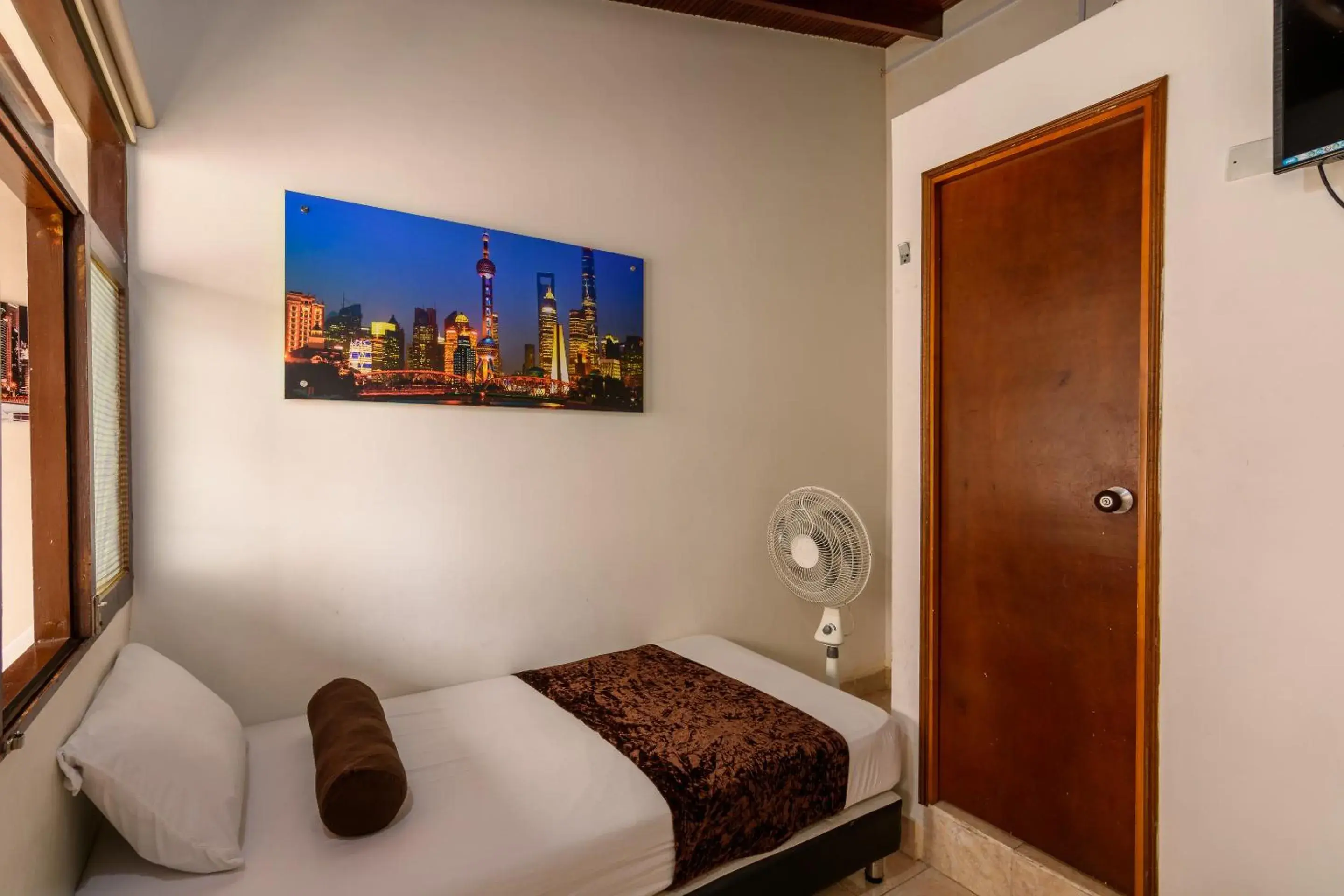 Budget Double Room in Hotel Sol del Estadio Budget Double Room in Hotel Sol del Estadio