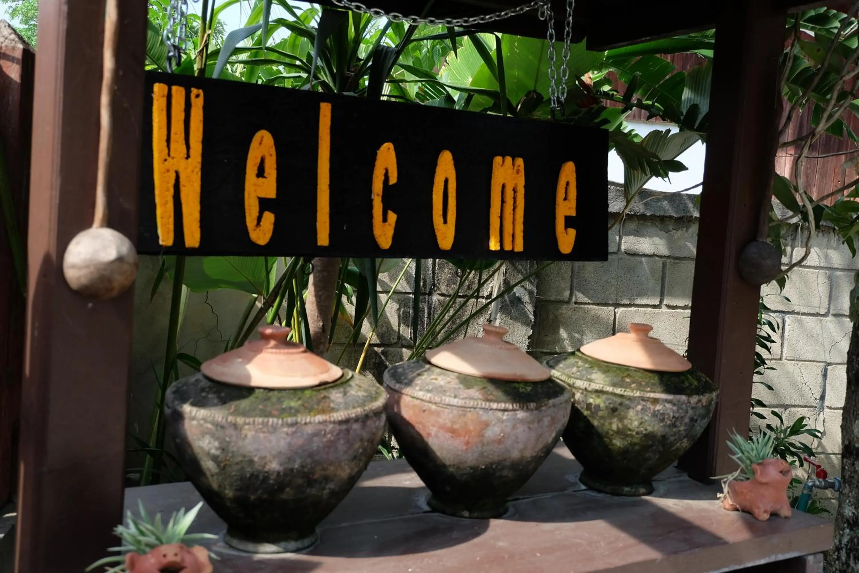 Facade/entrance in Baan Aew Pai