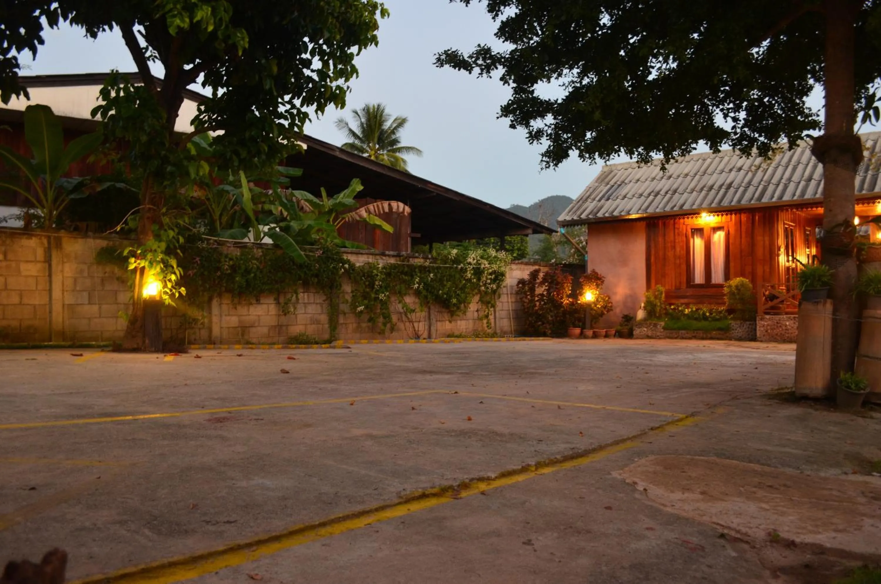 Facade/entrance in Baan Aew Pai