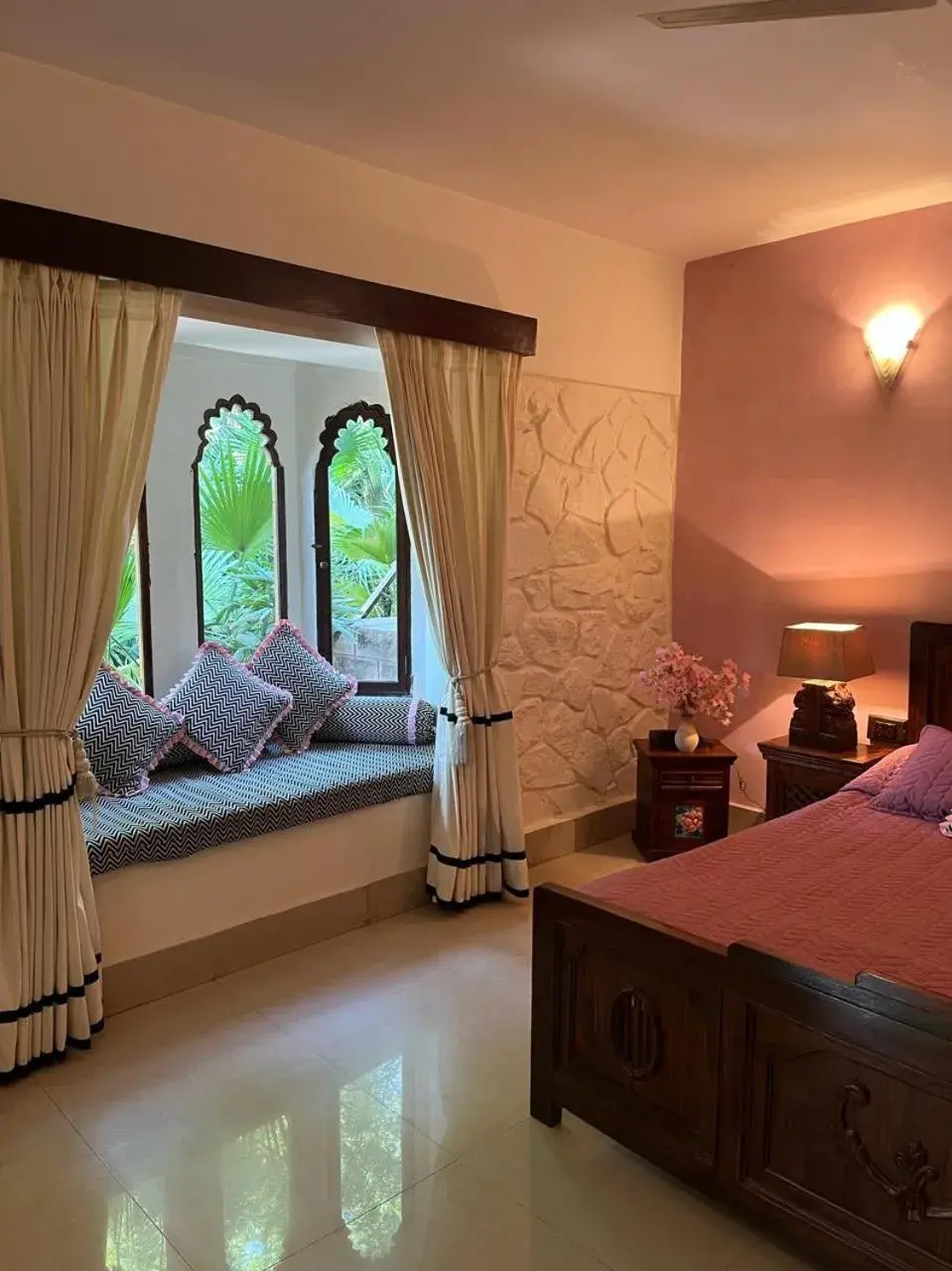 Standard Double Room in Devi Bhawan Standard Double Room in Devi Bhawan