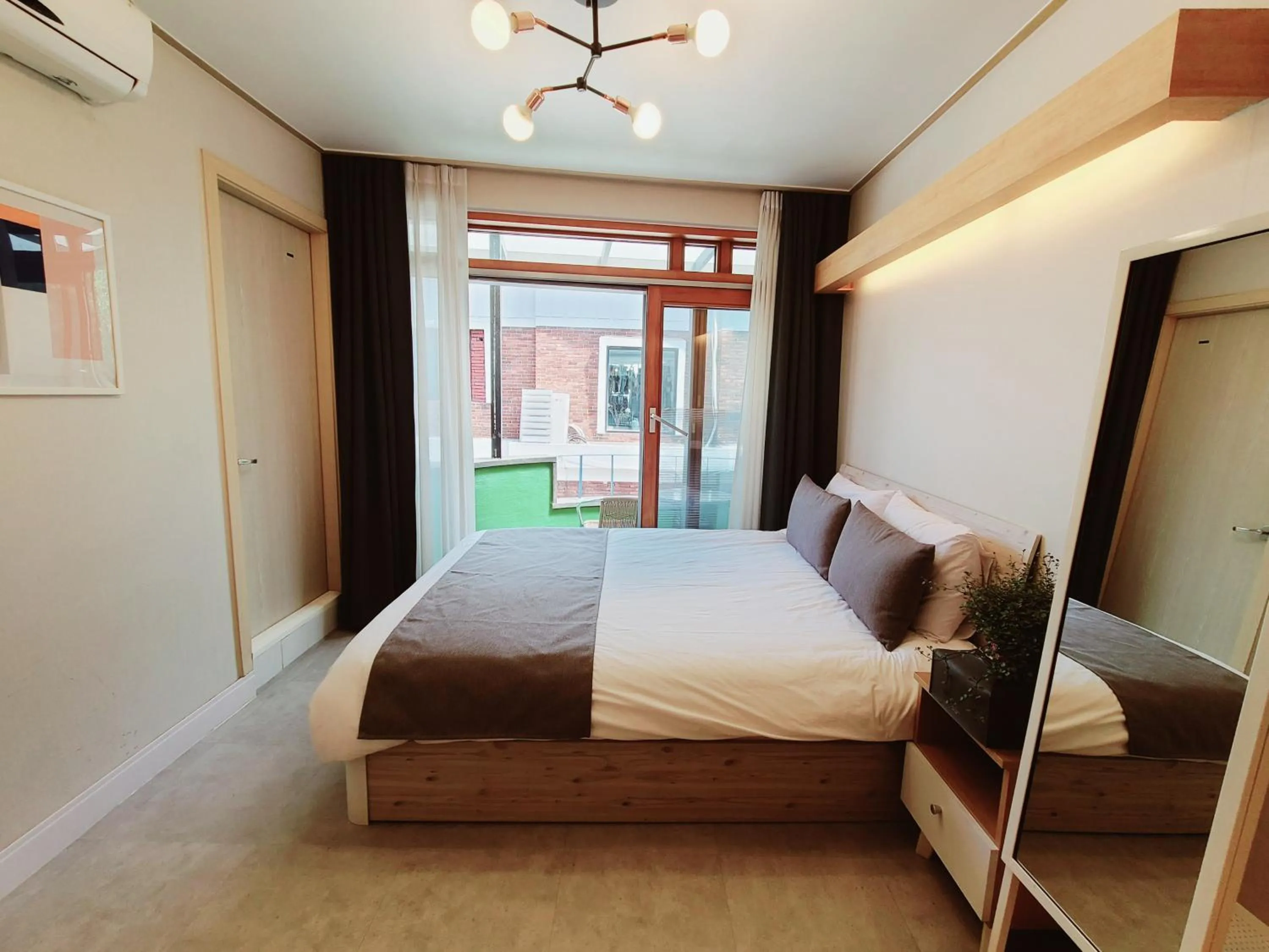 City view, Bed in DW Design Residence