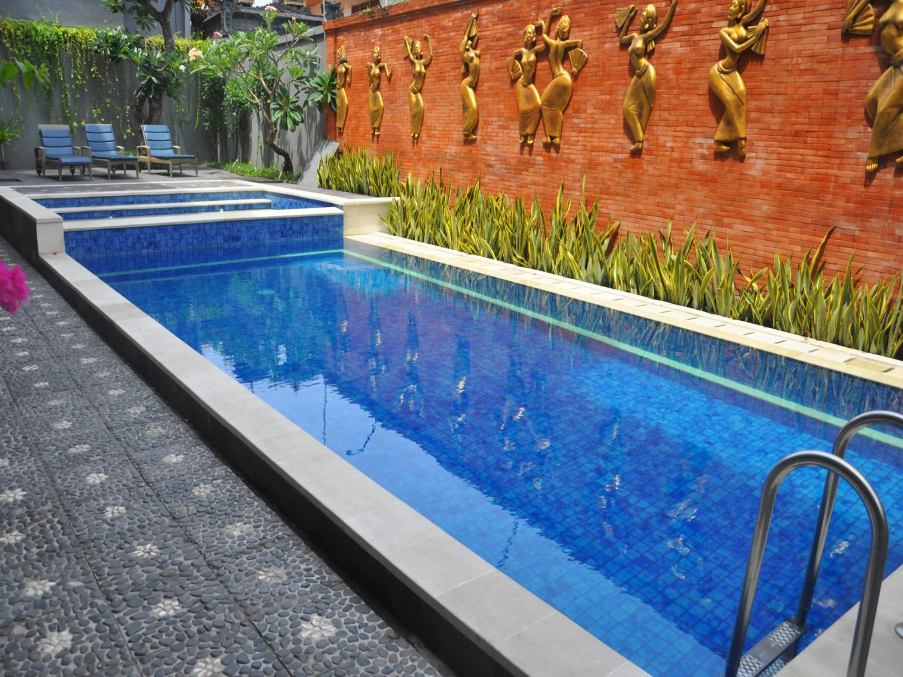 Day in Jesens Inn II