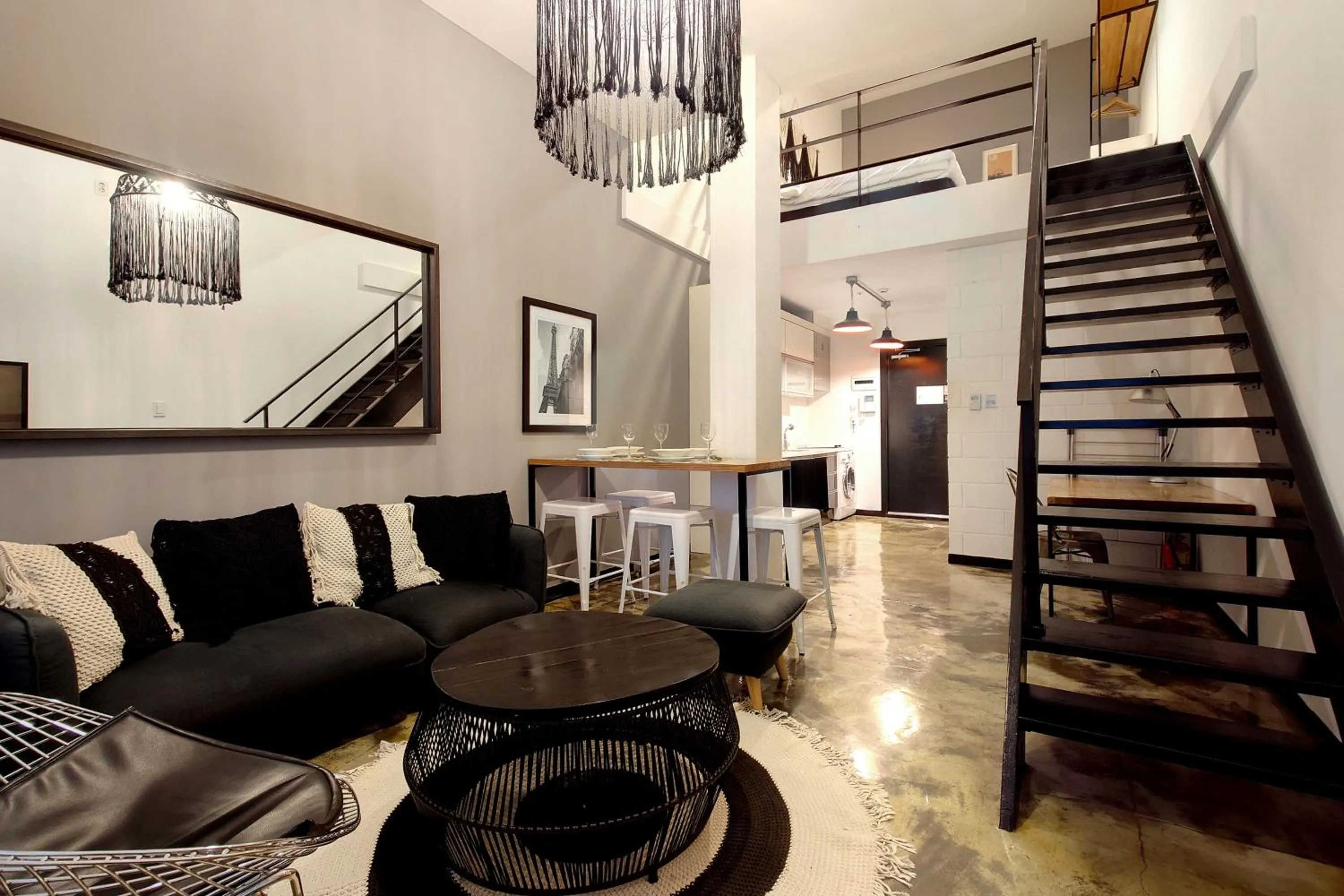 Living room in Seoul Loft Apartments - SLA 7 Night Minimum