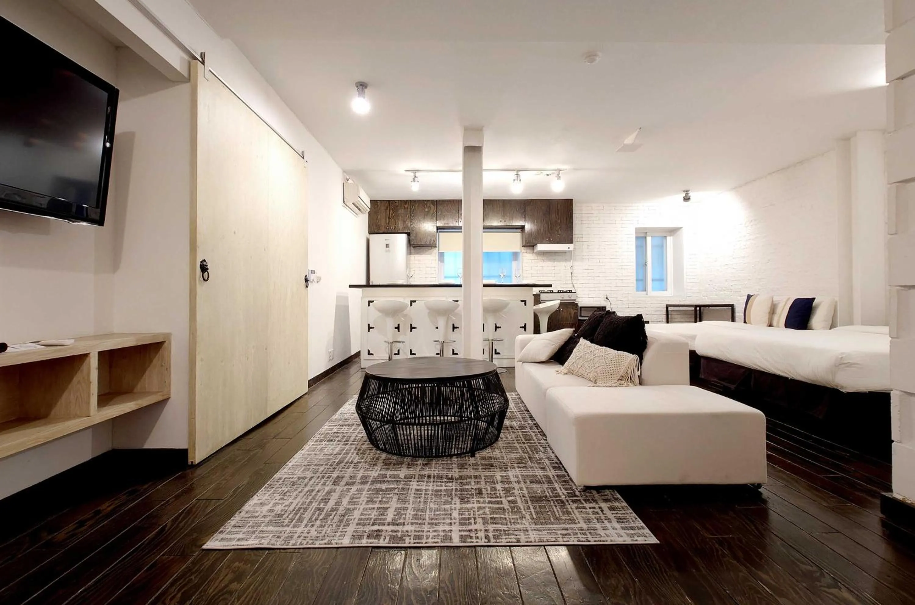 Living room, Bed in Seoul Loft Apartments - SLA 7 Night Minimum