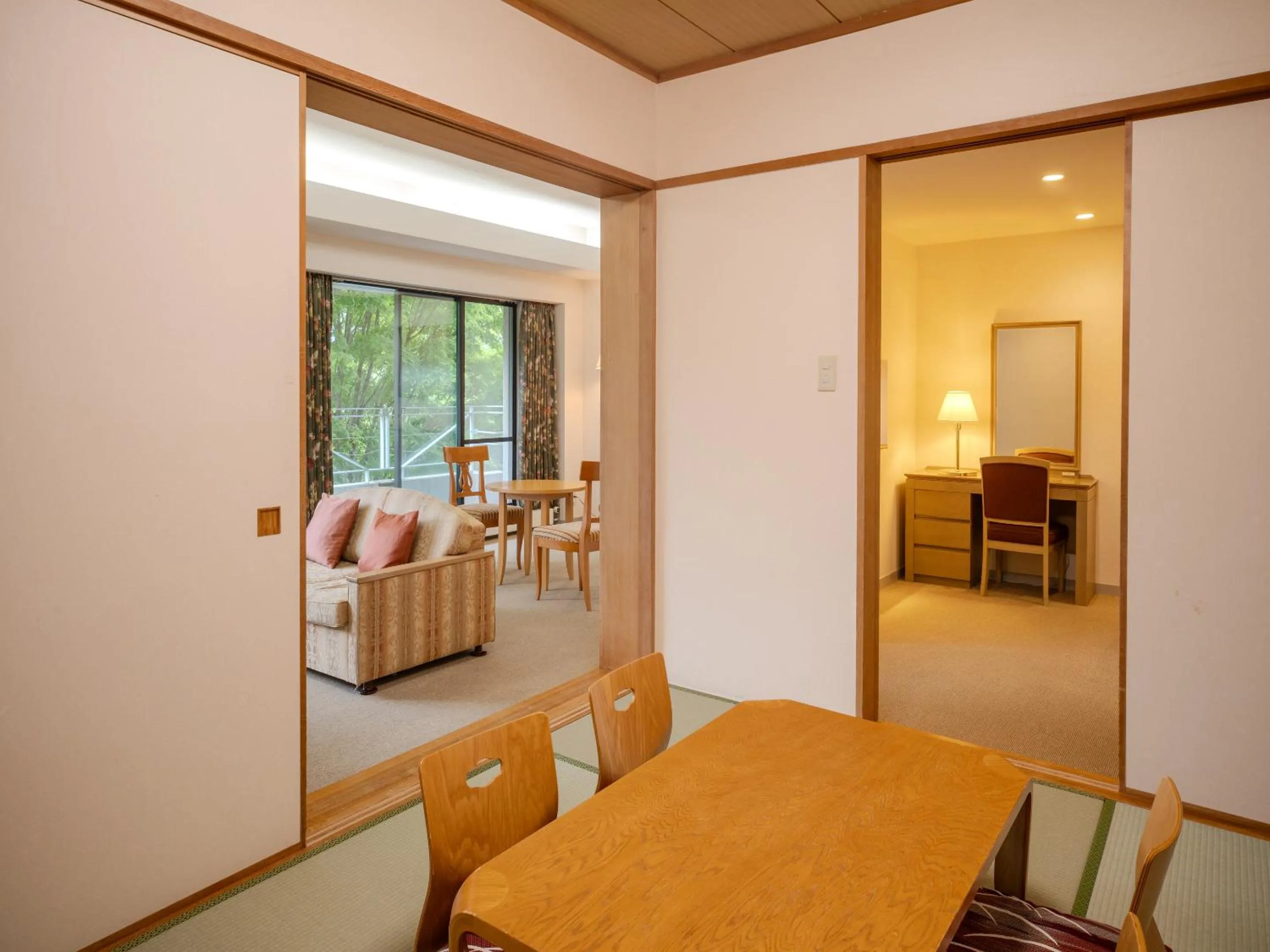 Photo of the whole room in Izumigo AMBIENT Tateshina Hotel