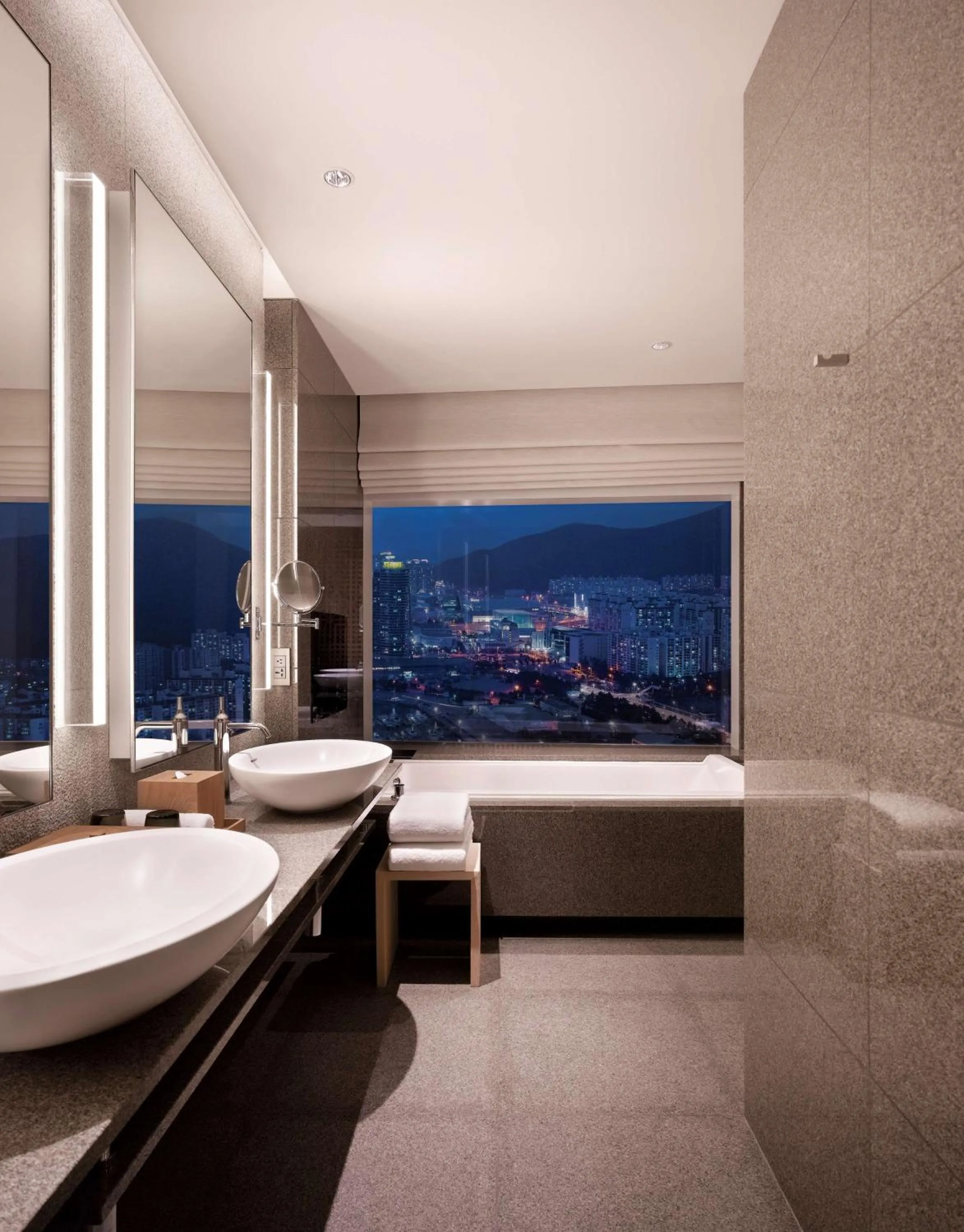Bathroom in Park Hyatt Busan