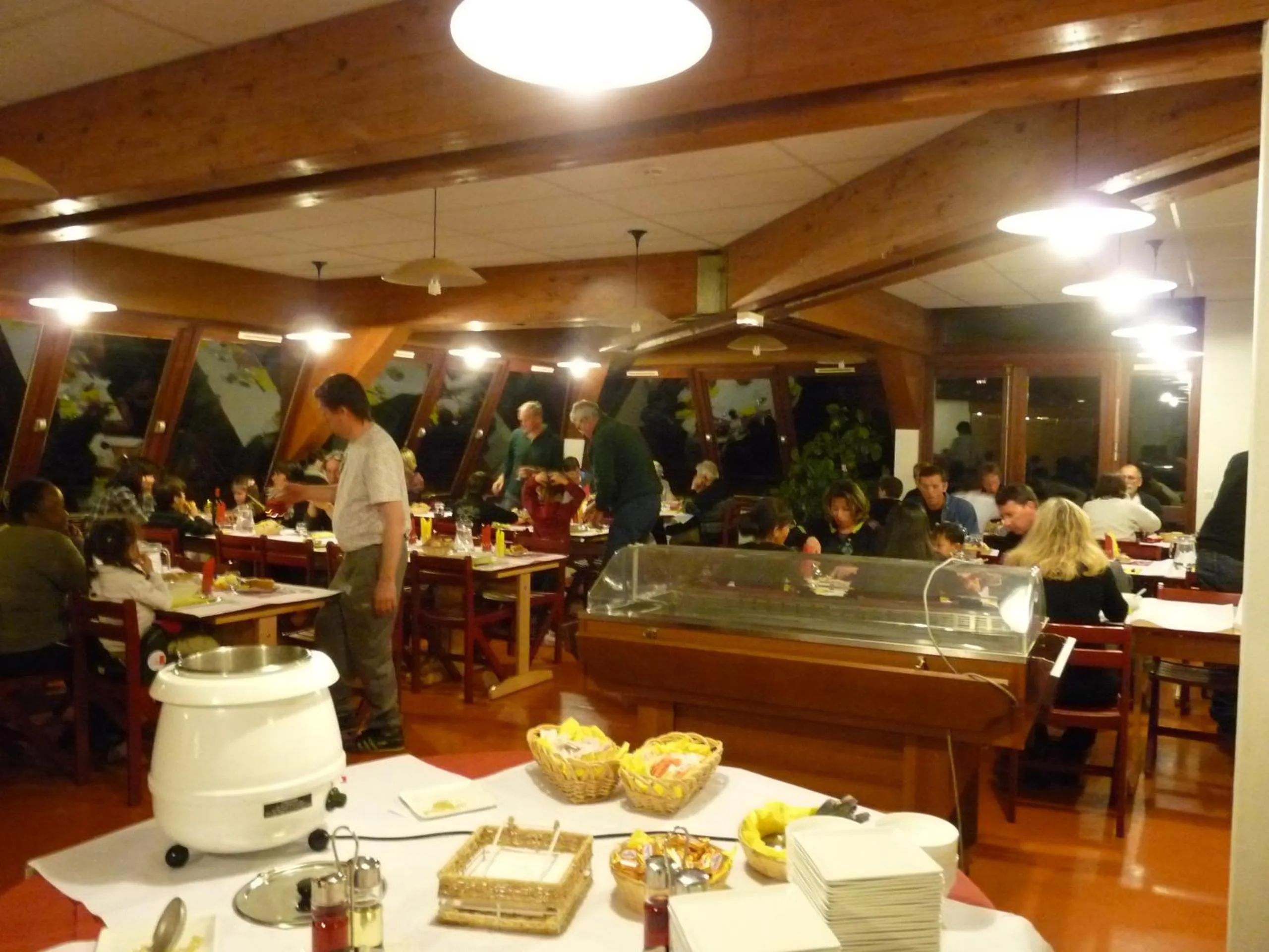 Restaurant/places to eat in Le Chalet du Ticou