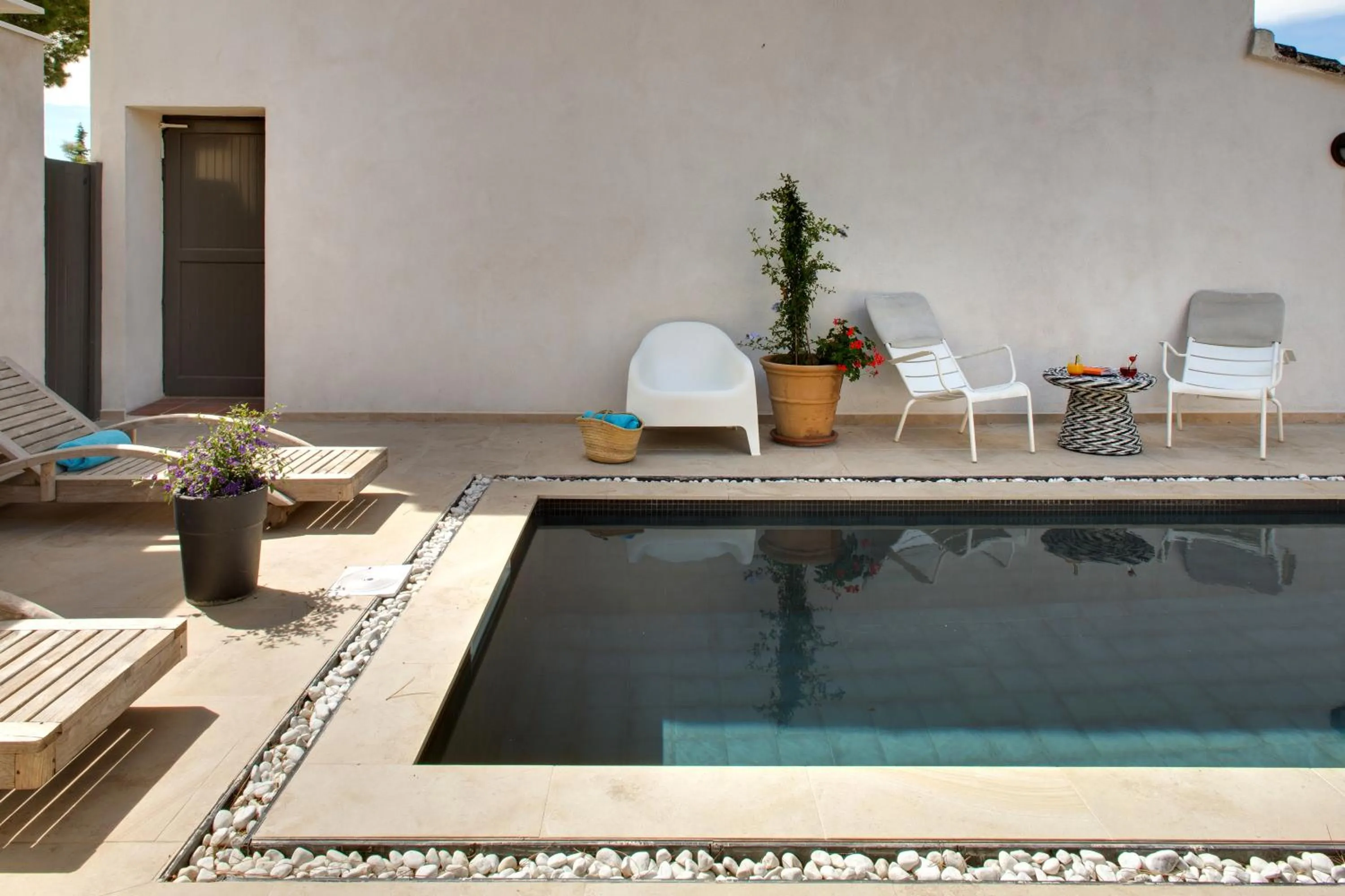 Swimming pool in Oustau Camarguen Hôtel & Spa