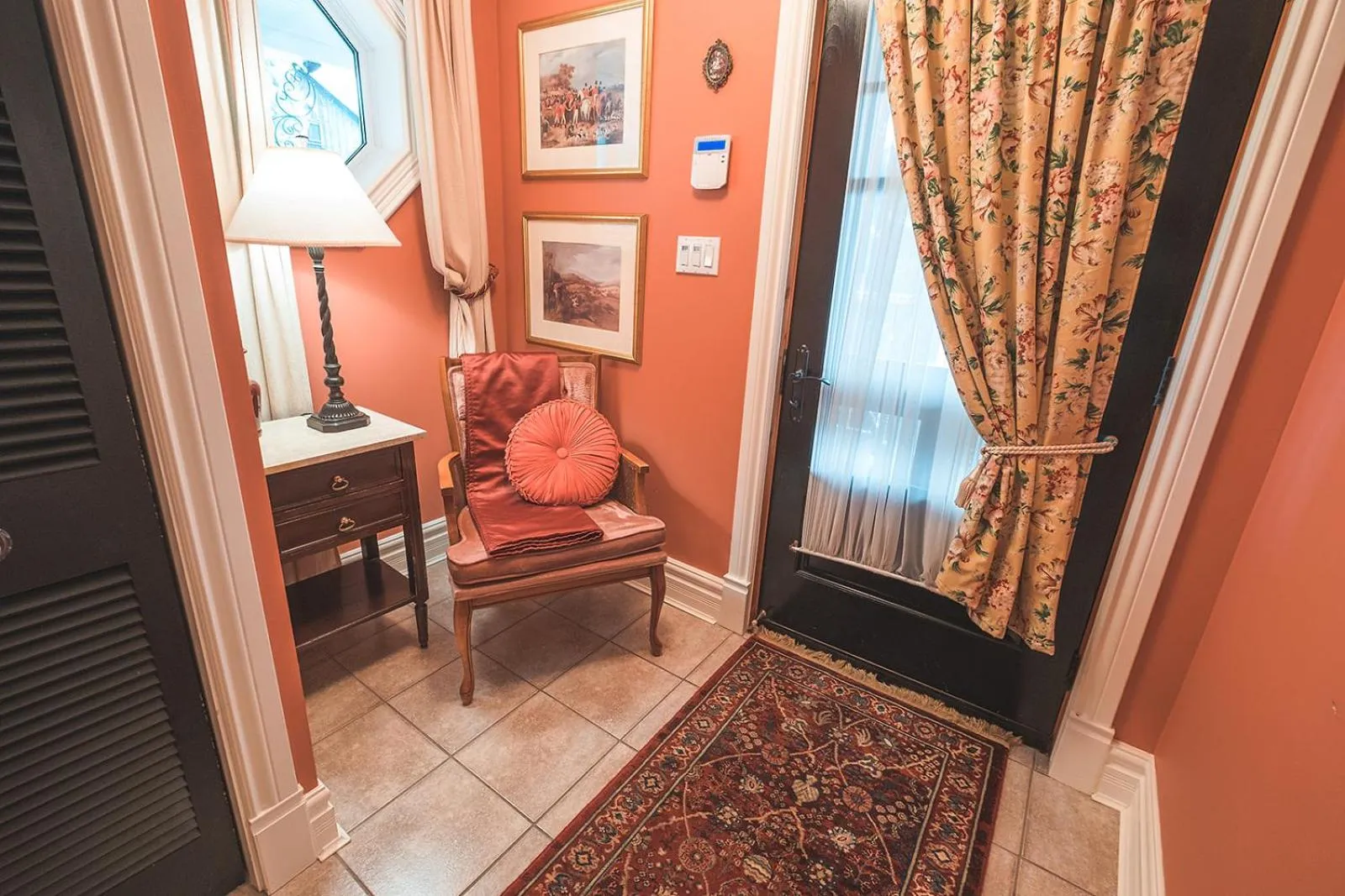 Photo of the whole room, Seating Area in Domaine Dorchamps