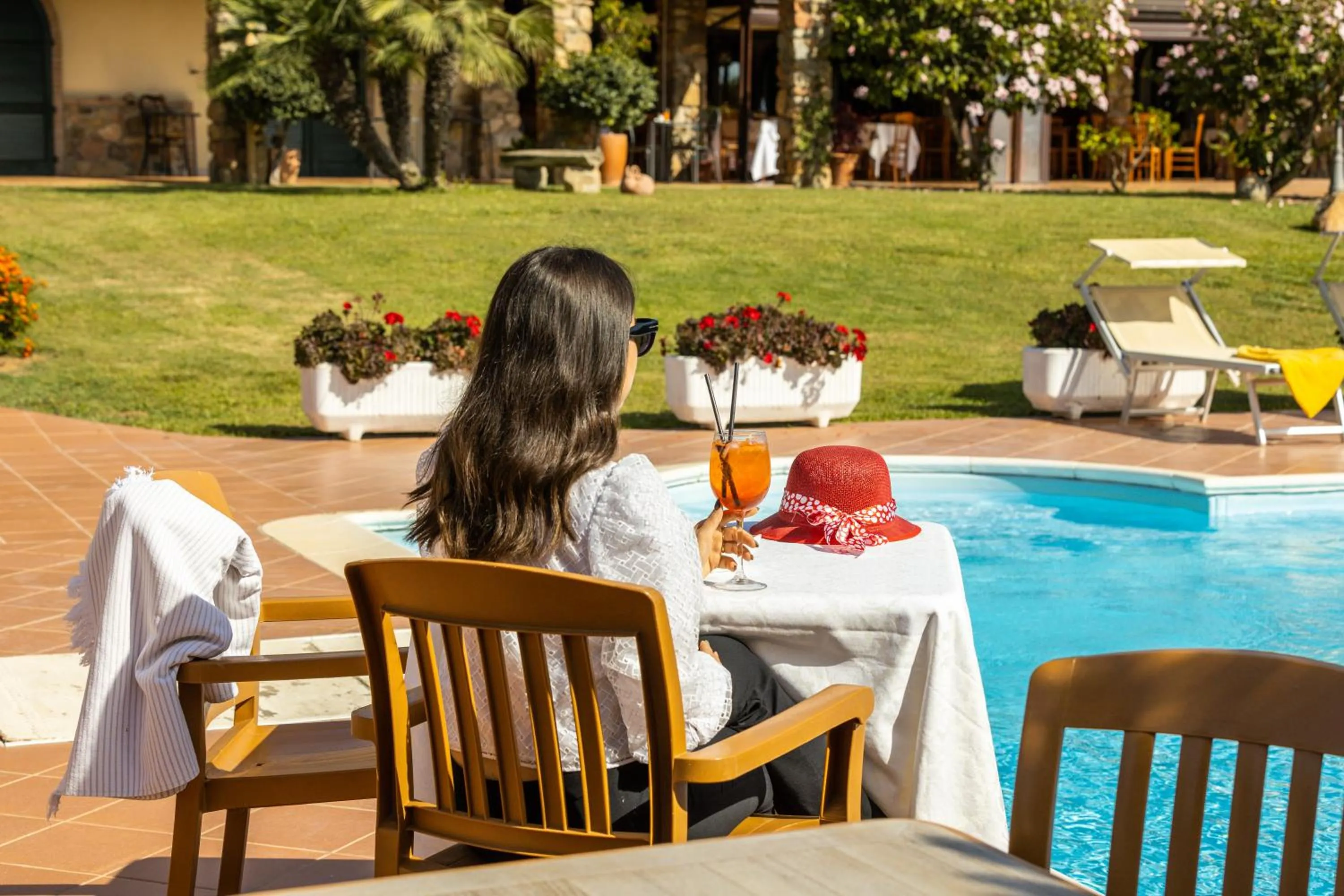 Swimming pool in Hotel Janas